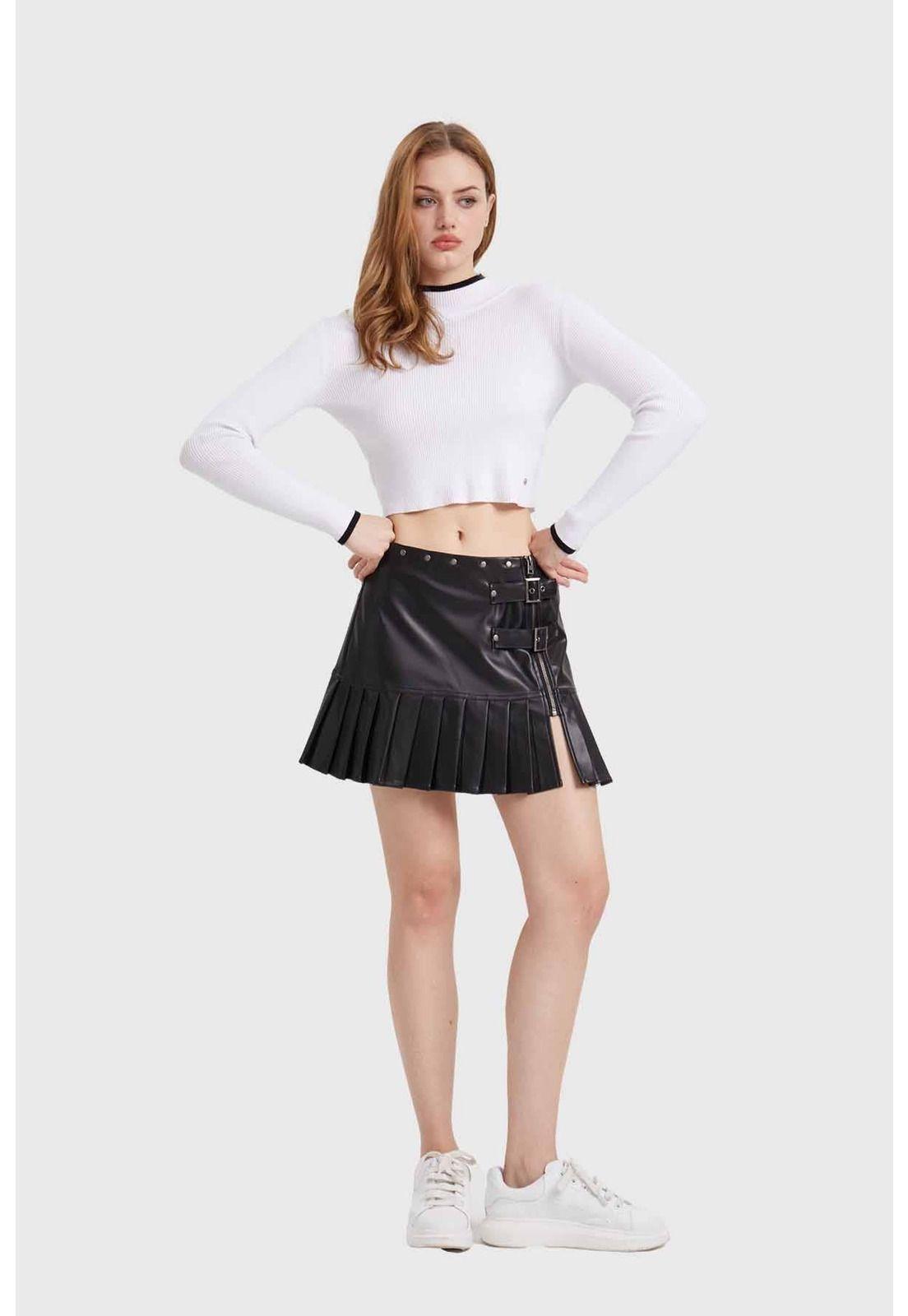 Falda Mujer Tableada Efecto Cuero Negro-3