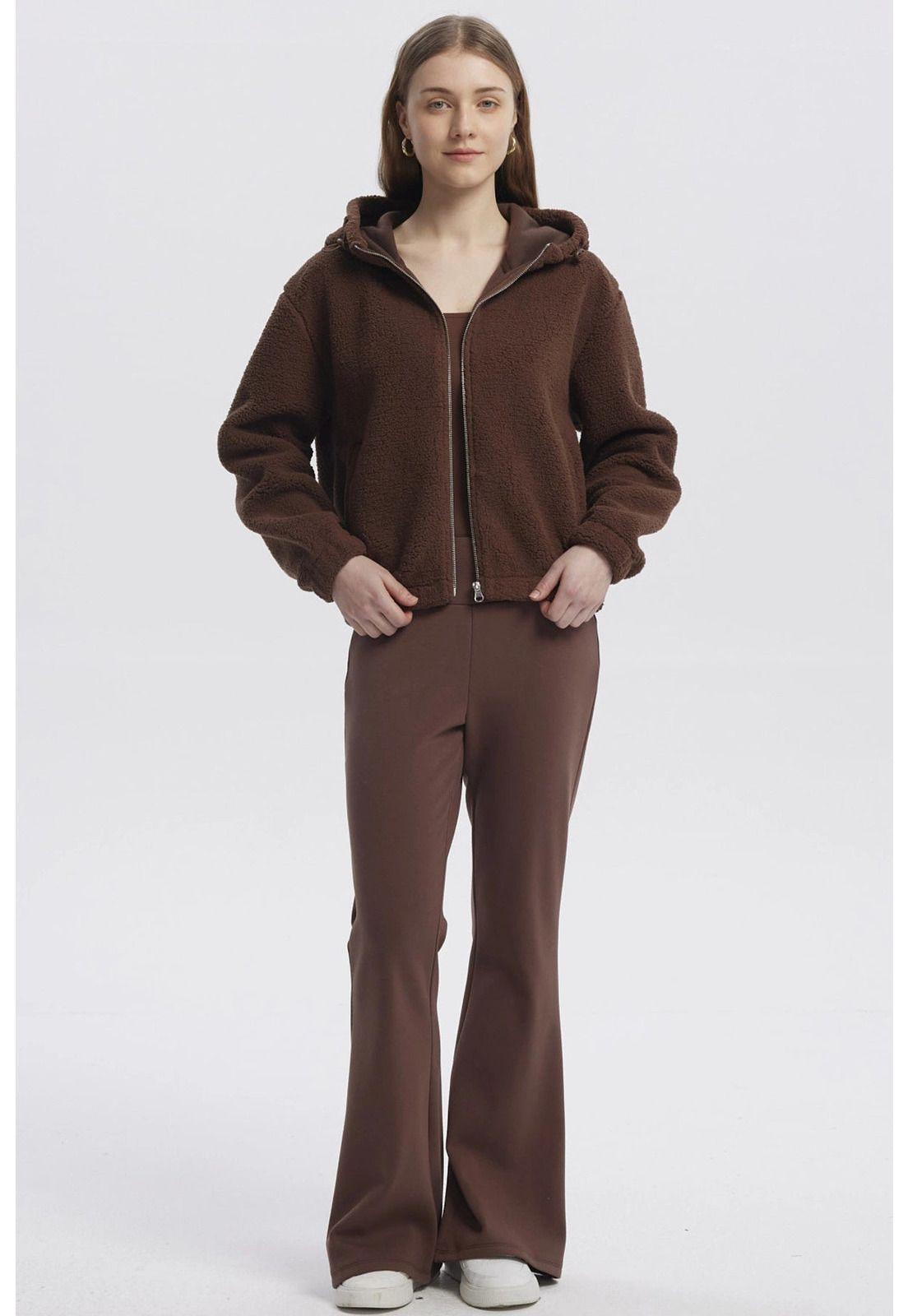 Polar Mujer Peludo Cafe Oscuro-3