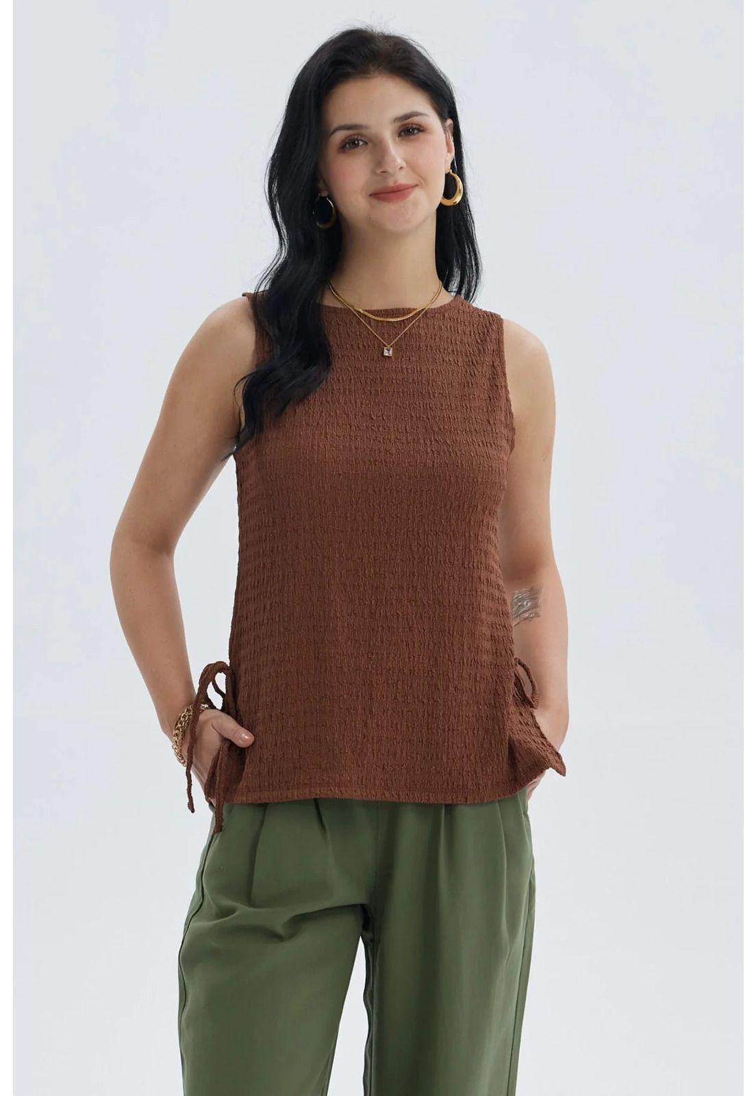 Polera Mujer Textura Abertura Café Oscuro-0