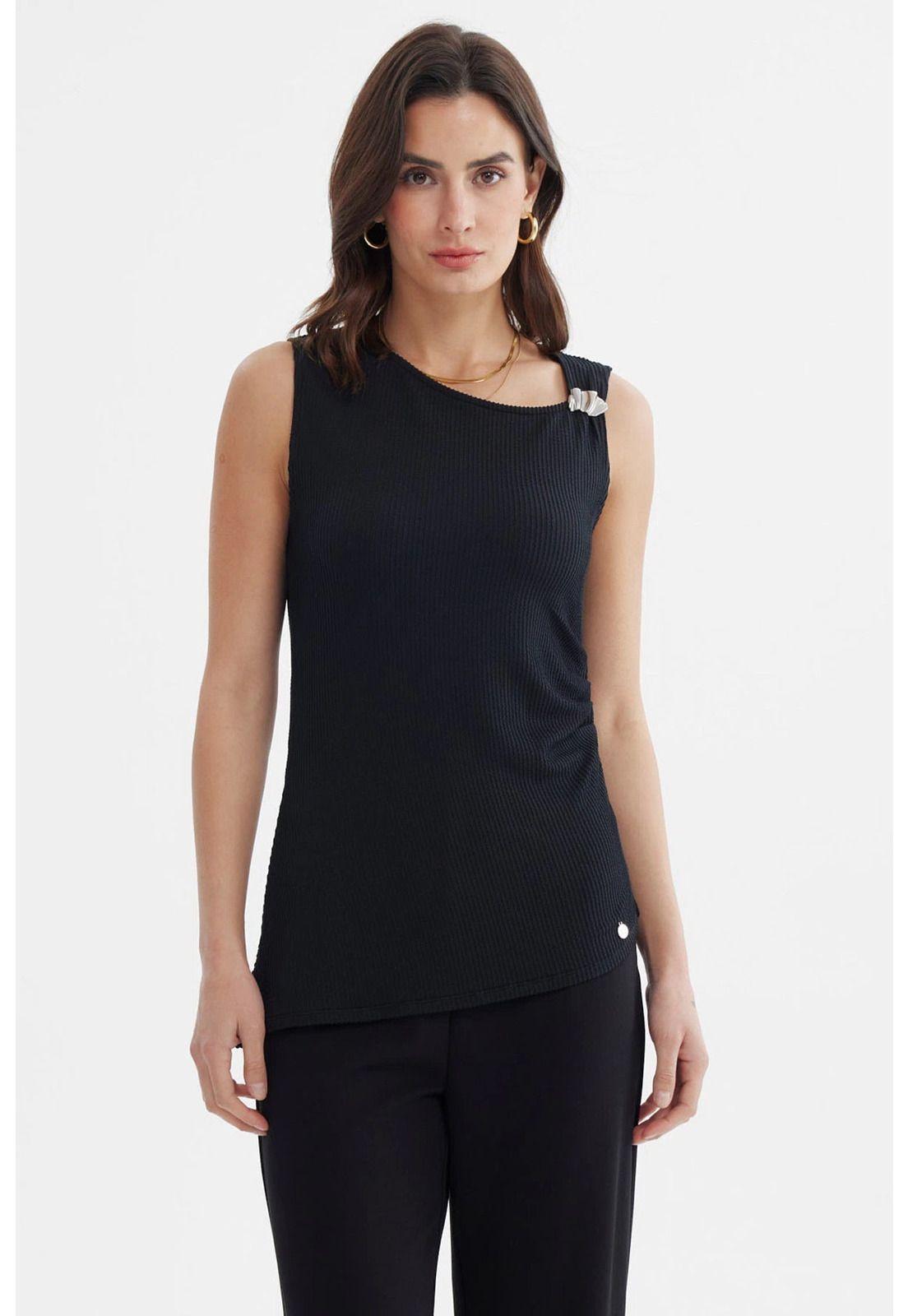 Polera Mujer Ajustada Sin Mangas Negro-0