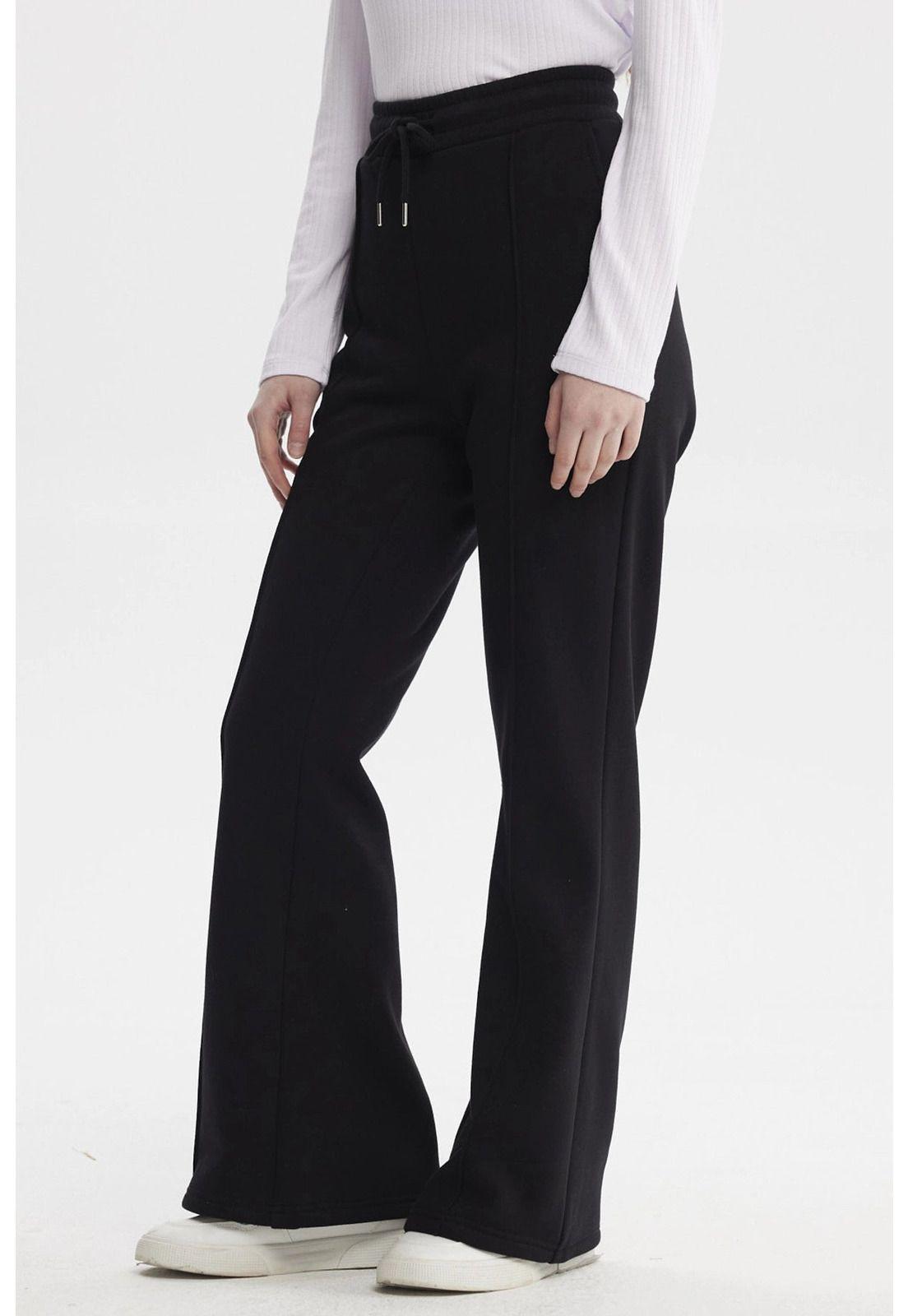 Pantalón Buzo Mujer Flare Corte Frontal Negro-1
