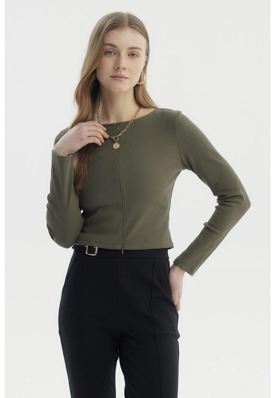 Polera Mujer Cierre Delantero Verde Militar-0