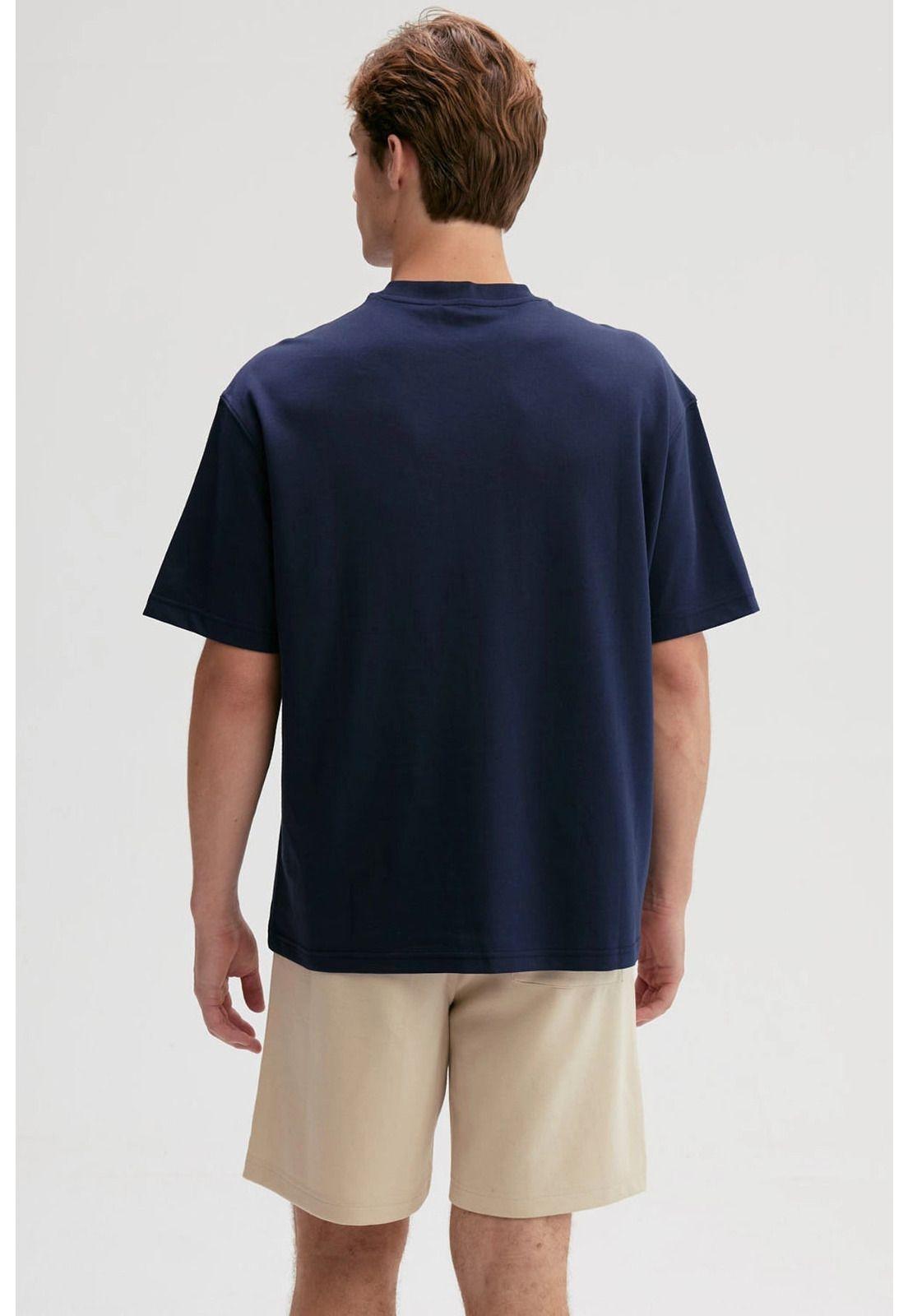 Polera Hombre Loose Fit Azul Marino-2