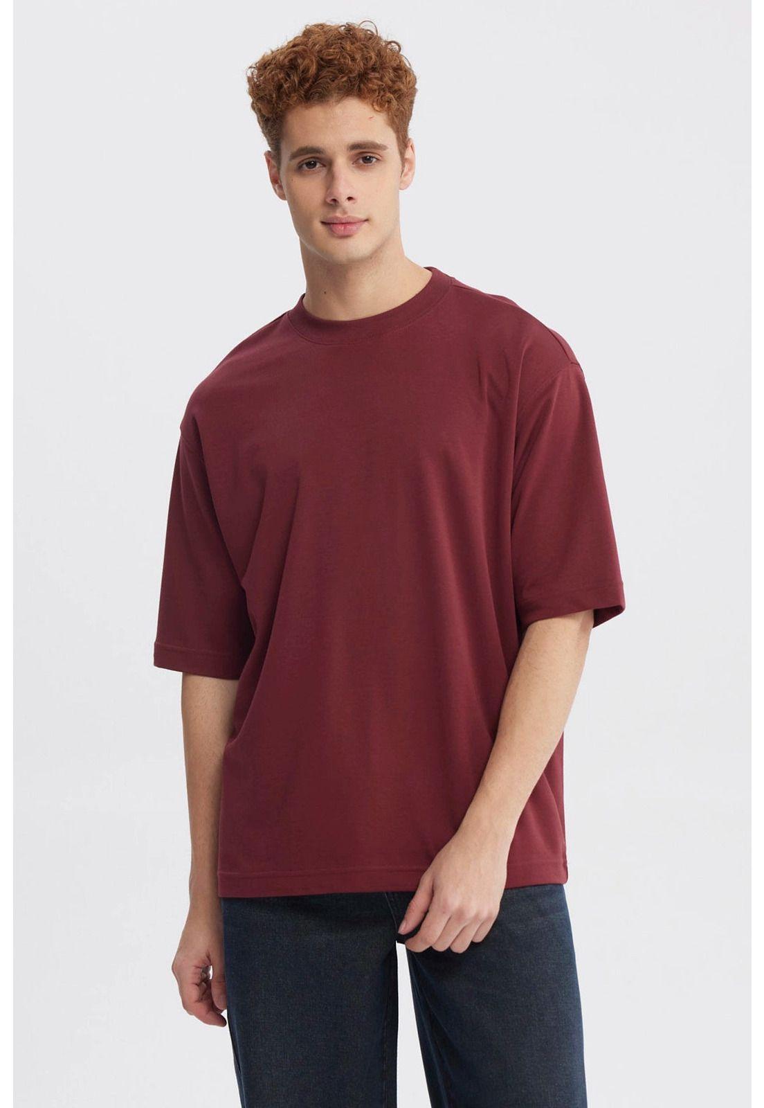 Polera Hombre Loose Fit Burdeo-0