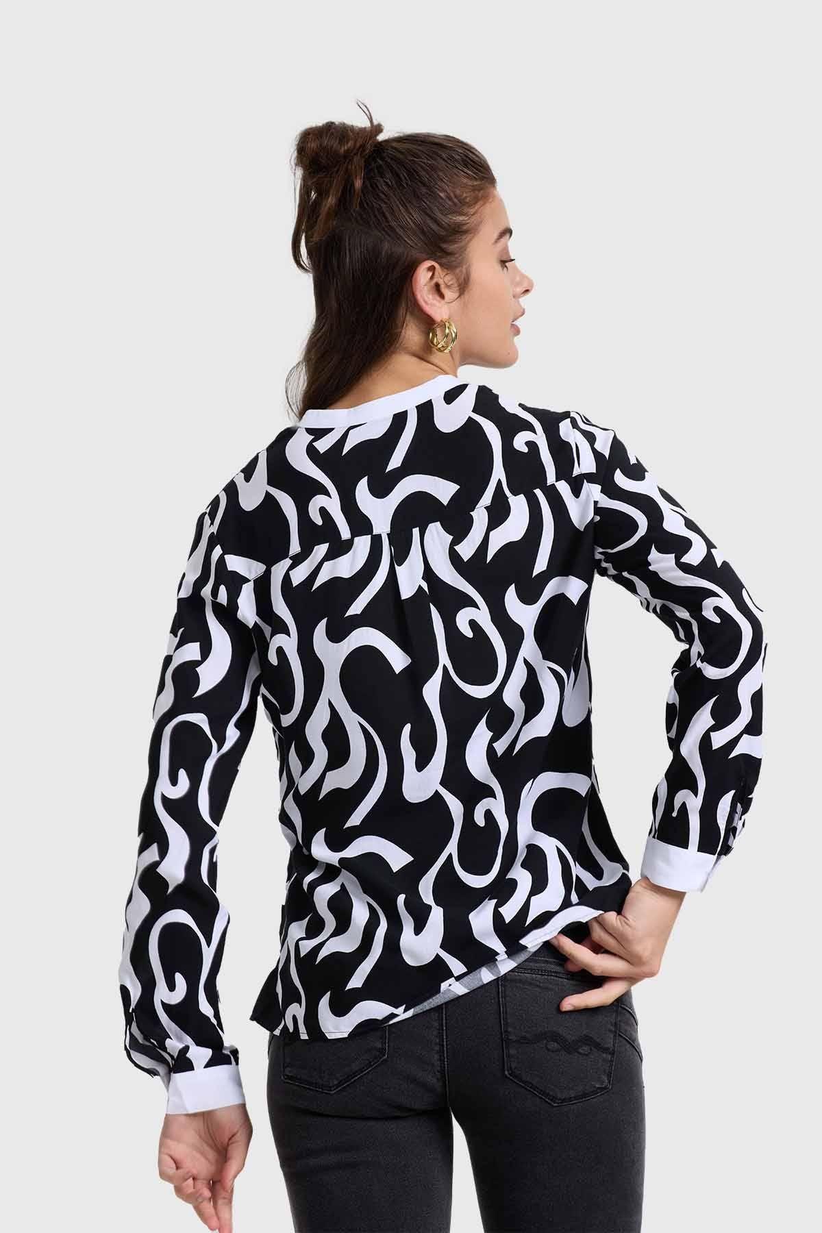 Blusa Mujer Escote V Print Negro-2