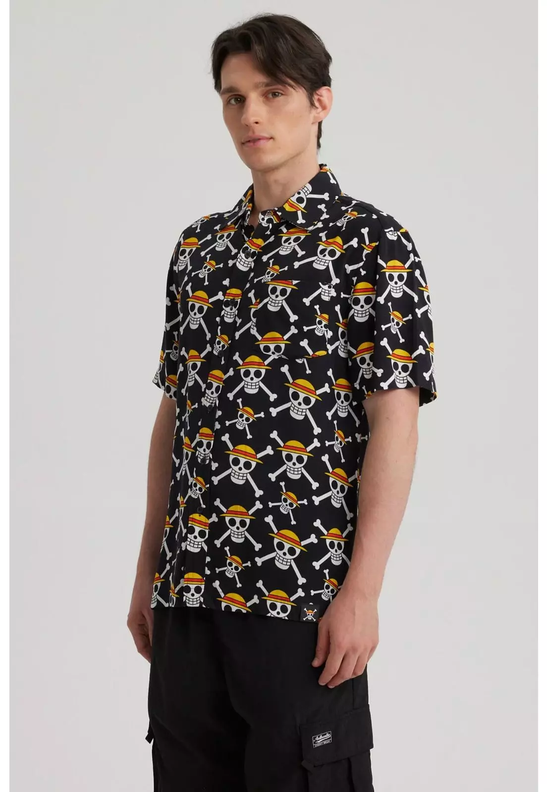 Camisa Hombre One Piece Negro-3