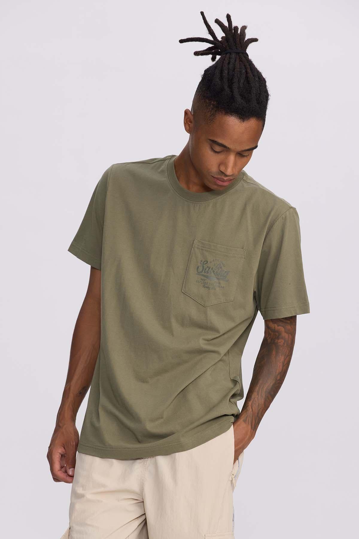 Polera Hombre Con Bolsillo Contraste Verde Militar-1