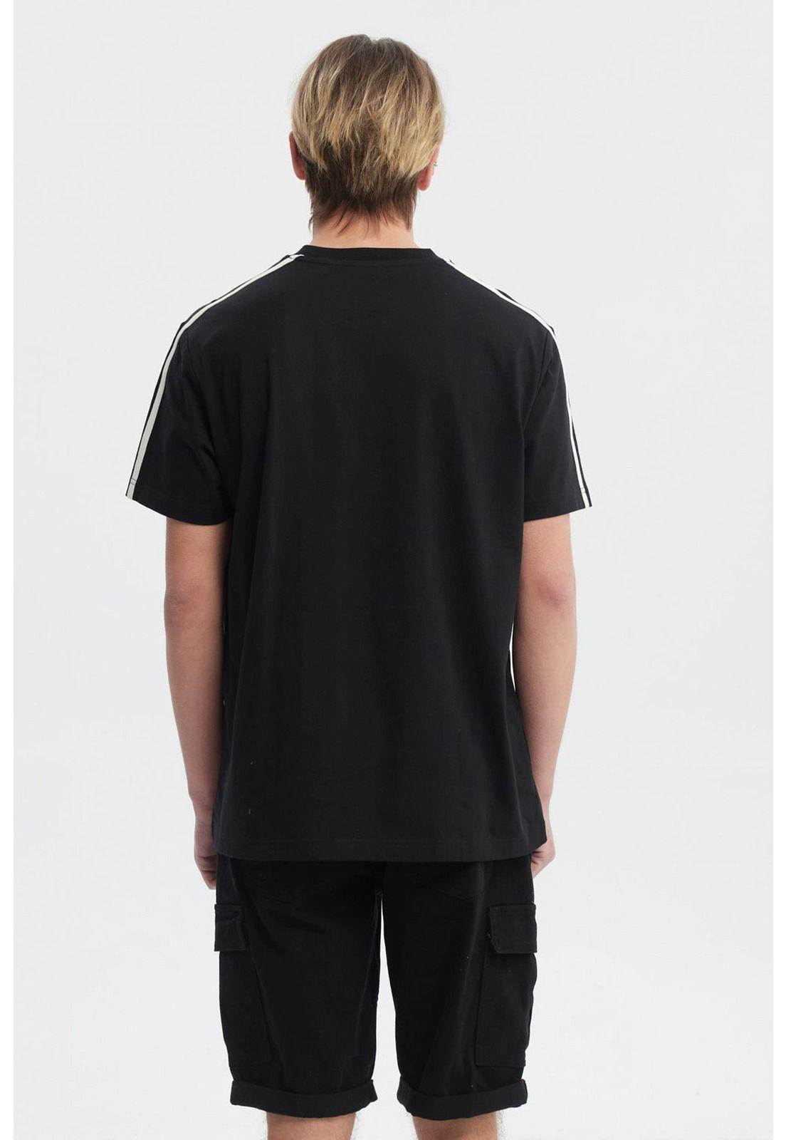 Polera Hombre Slim Negro - lll-2