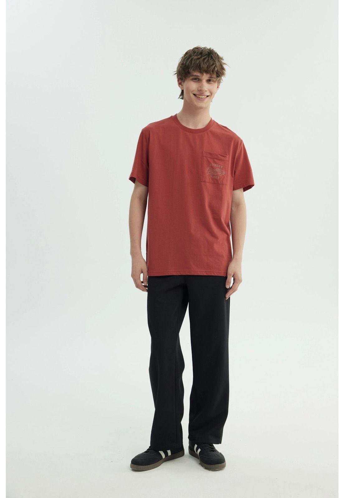 Polera Hombre Regular Ocre-3