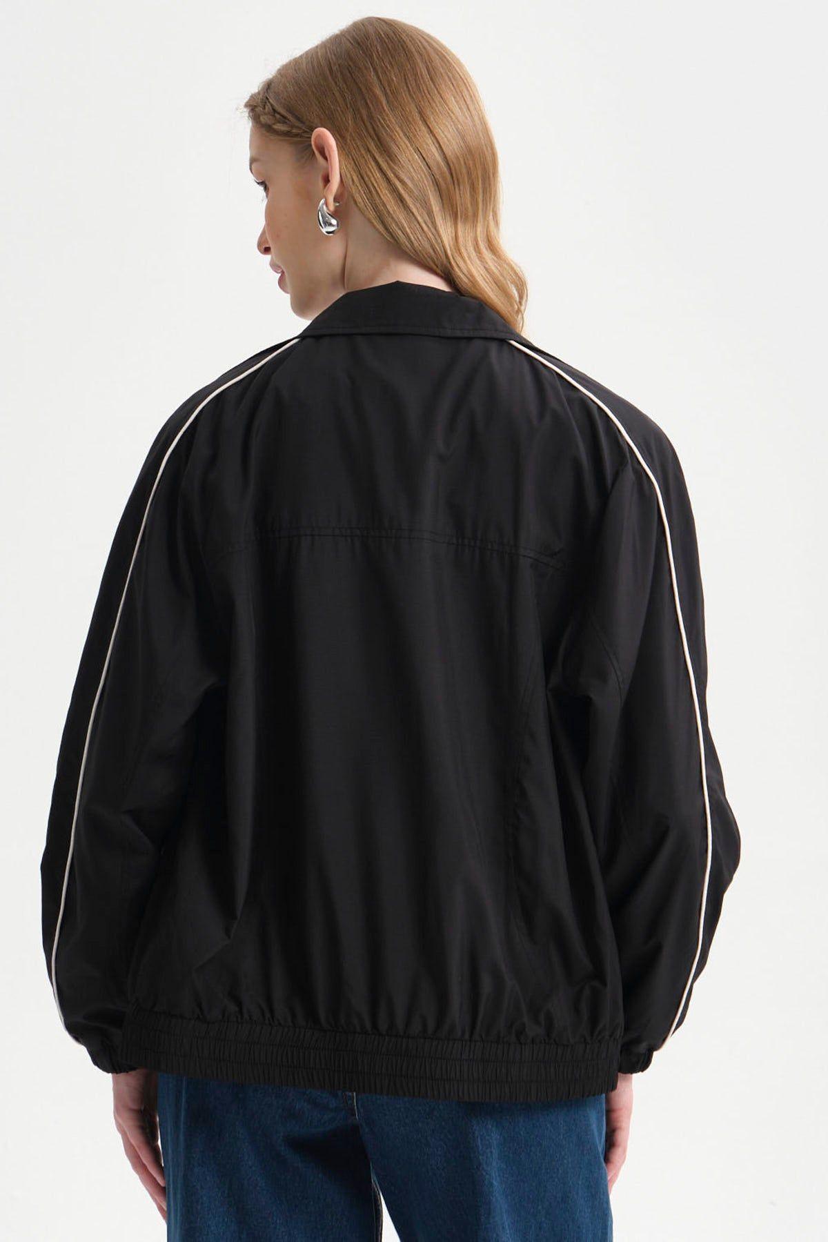 Chaqueta Mujer Cortaviento Negro-2