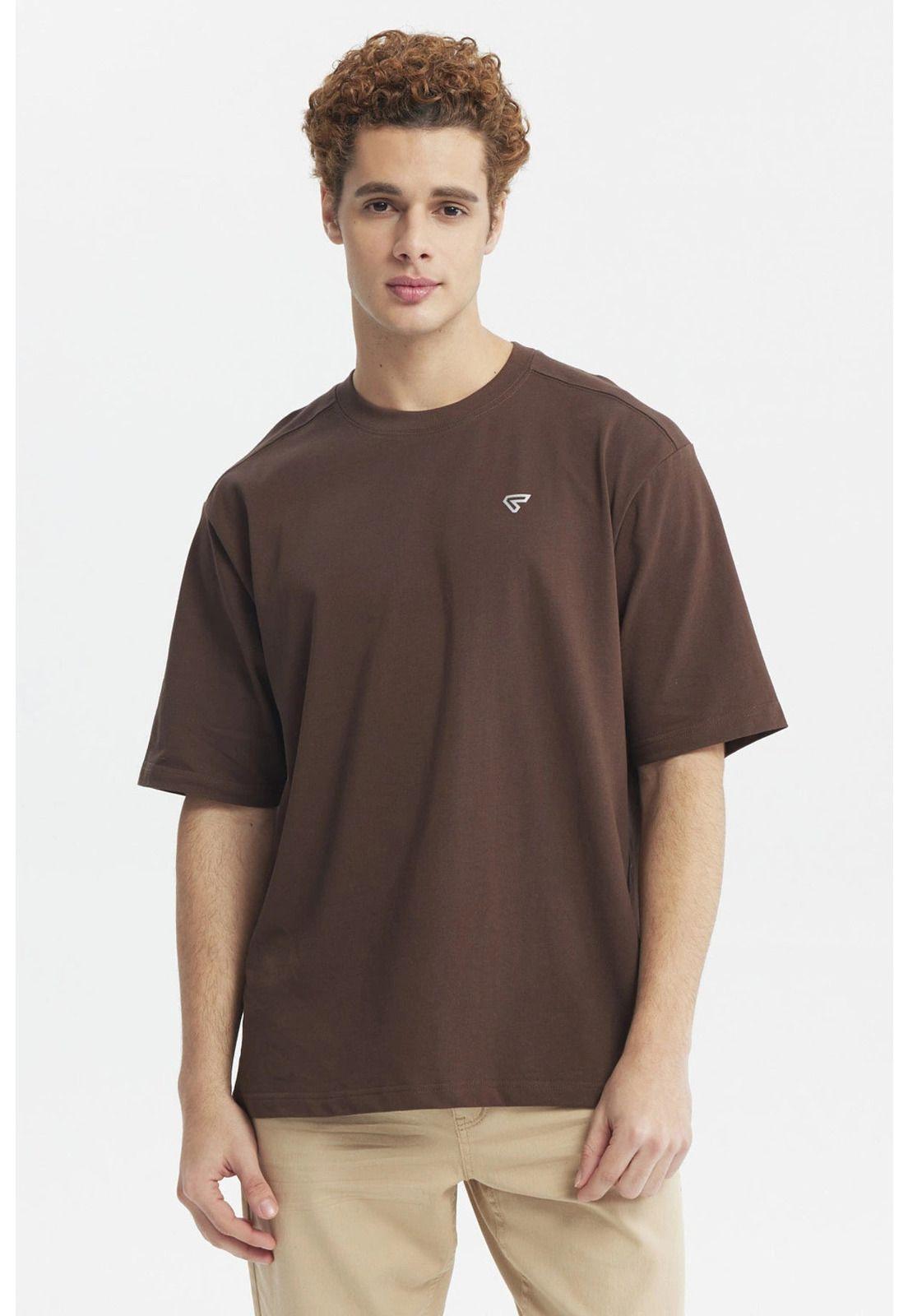 Polera Hombre Label Pecho Chocolate-0