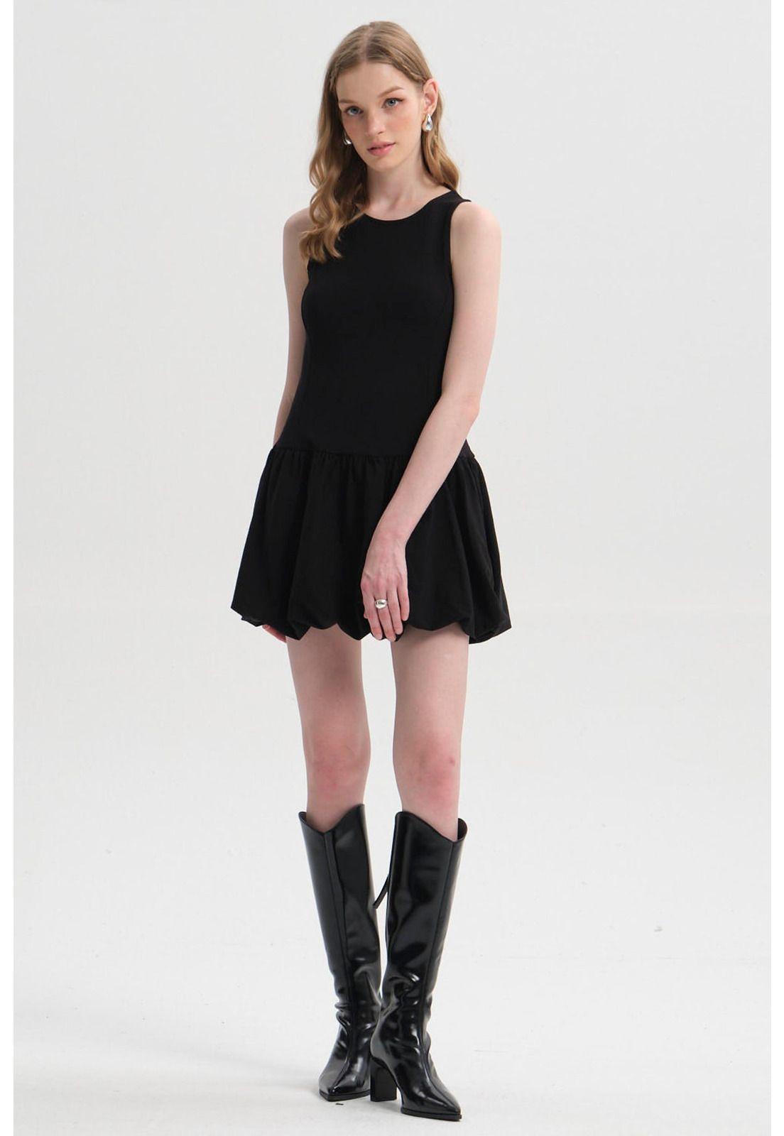 Vestido Mujer Globo Negro-0