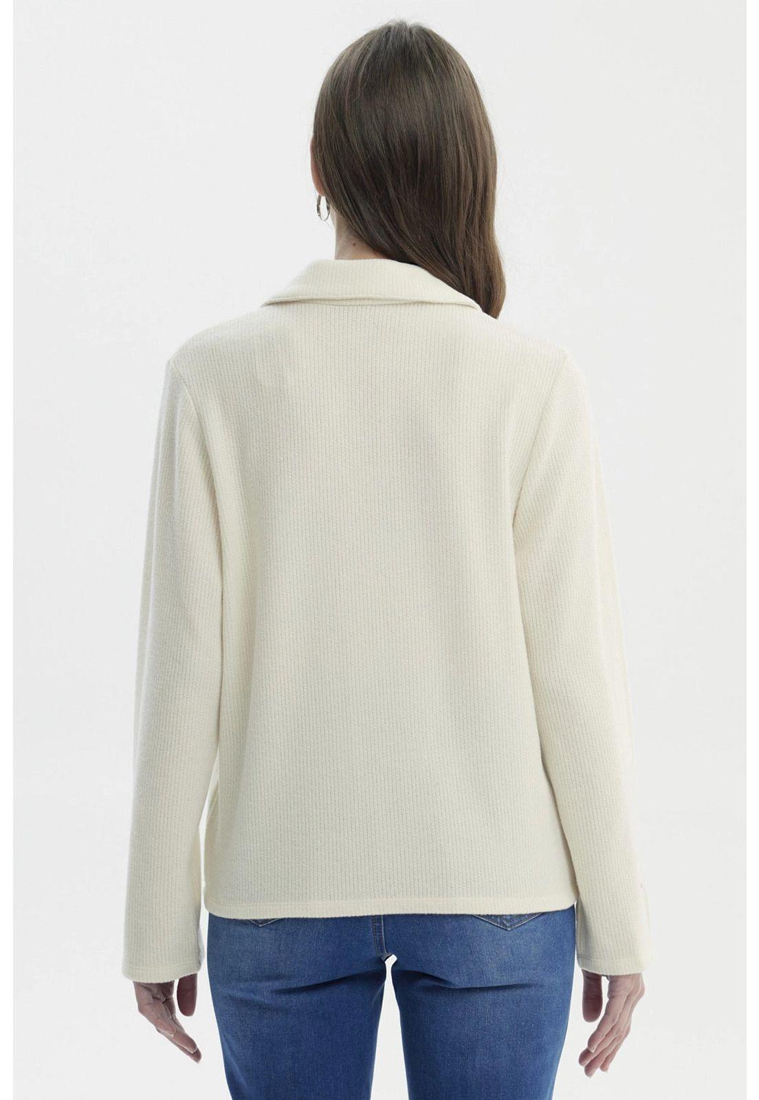 Sweater Mujer Slim Cuello Camisero Crema-2