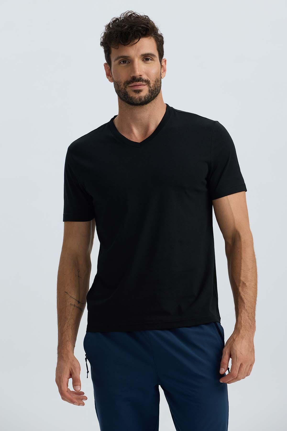 Polera Hombre Básica Negro-1