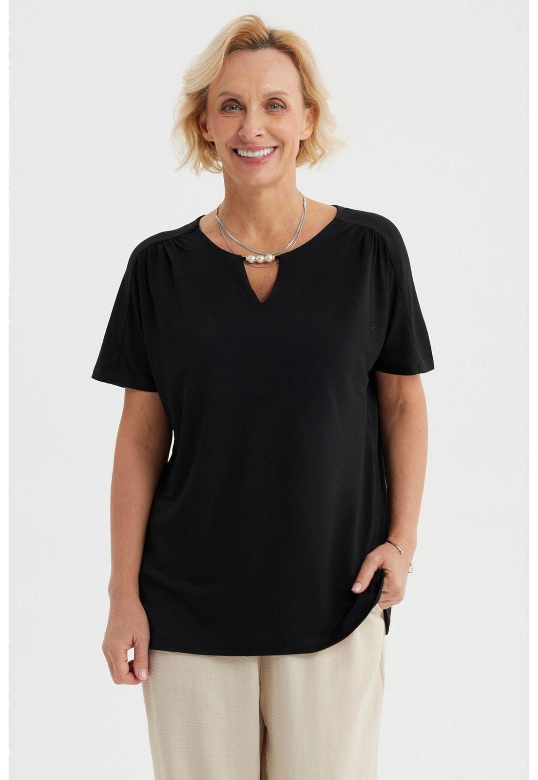 Polera Mujer Detalle Perlas Negro-0