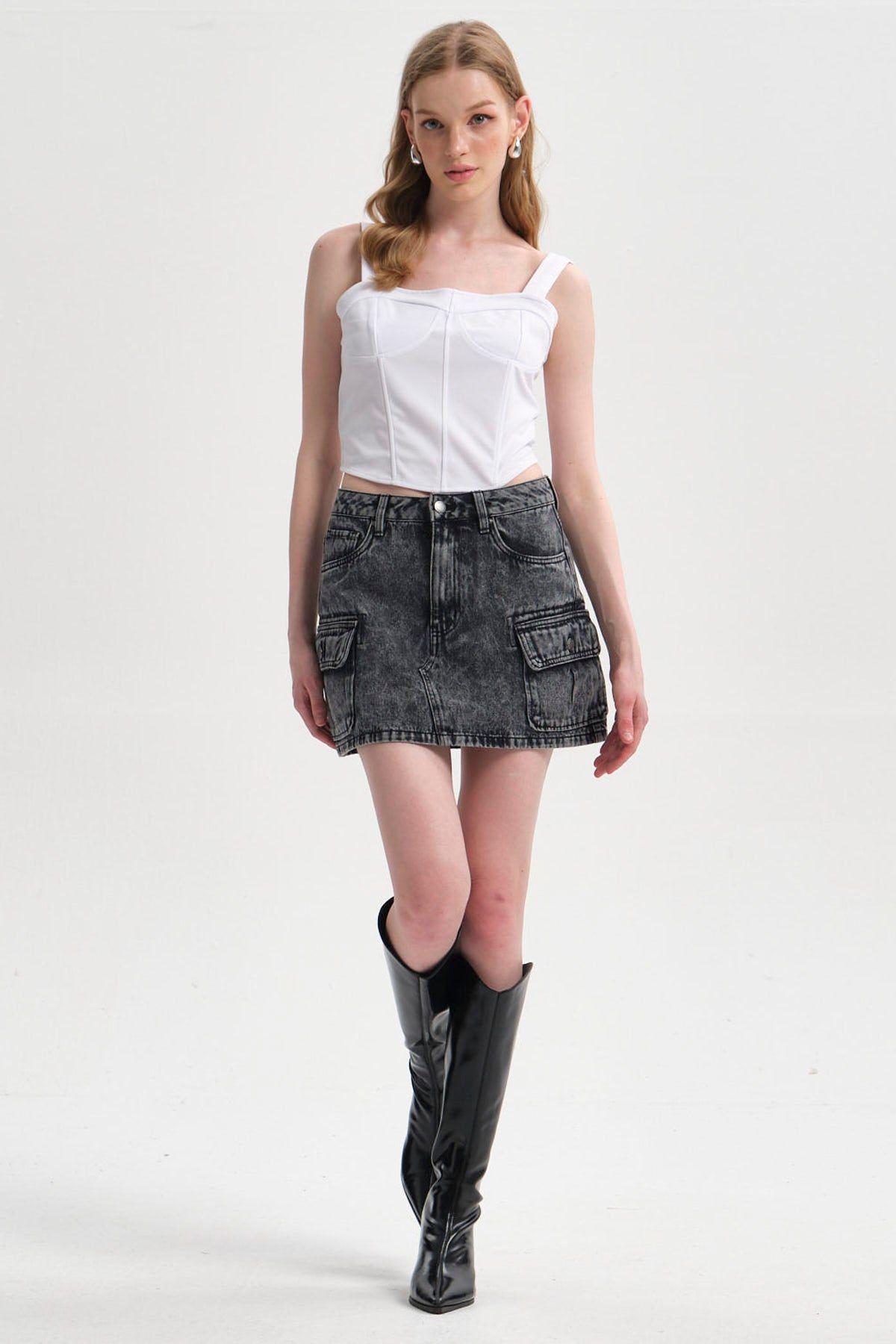 Falda Mujer Cargo Lavado Negro-3