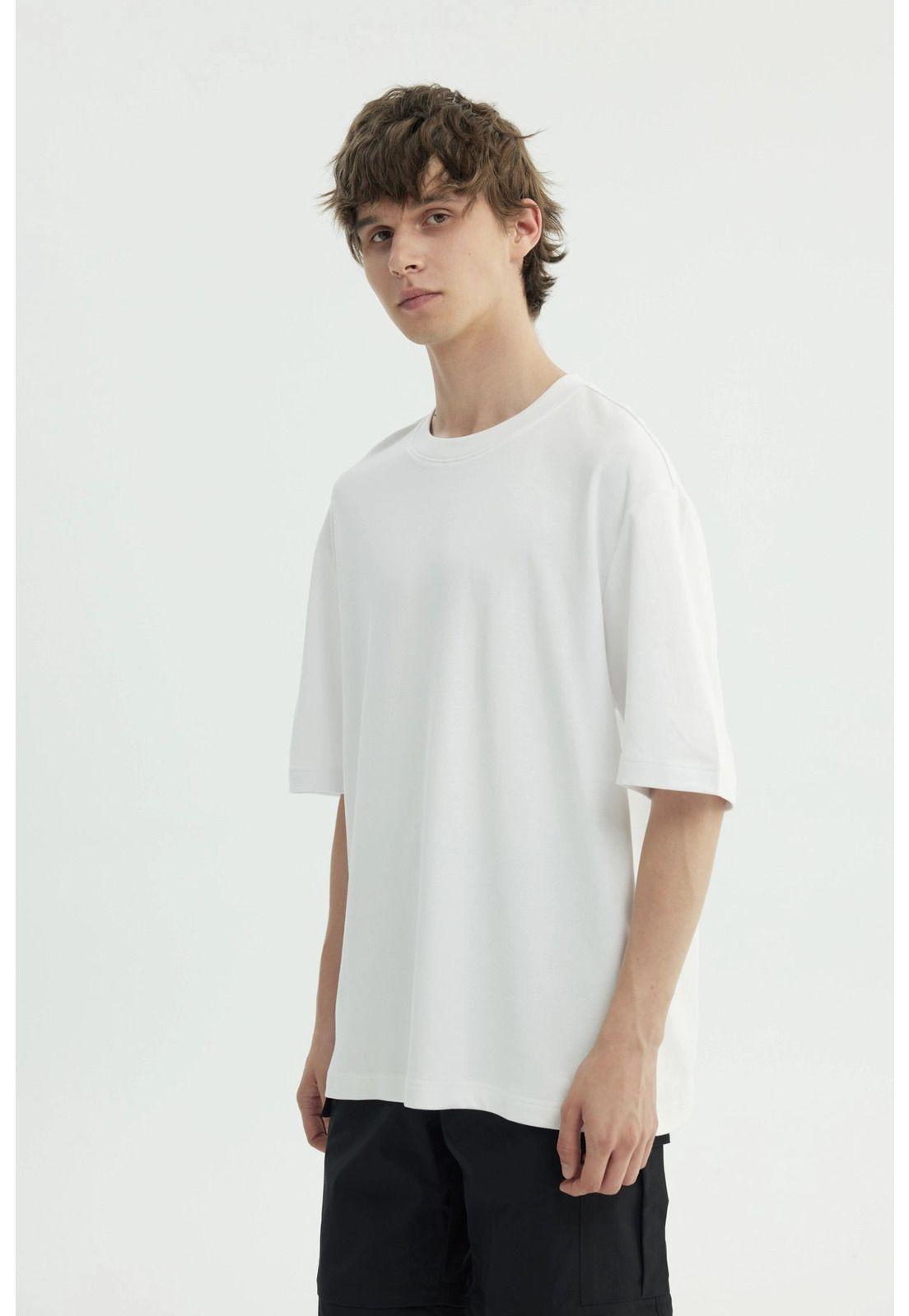 Polera Hombre Oversize Blanco - Xlll-1