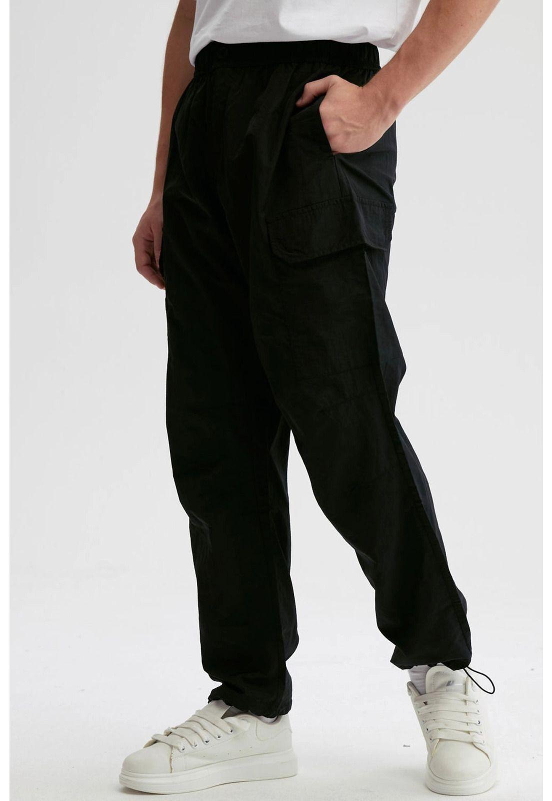 Pantalón Hombre Cargo Nylon Negro - ll-0
