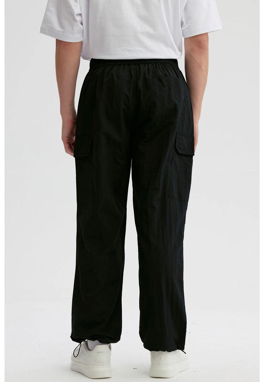 Pantalón Hombre Cargo Nylon Negro - ll-2