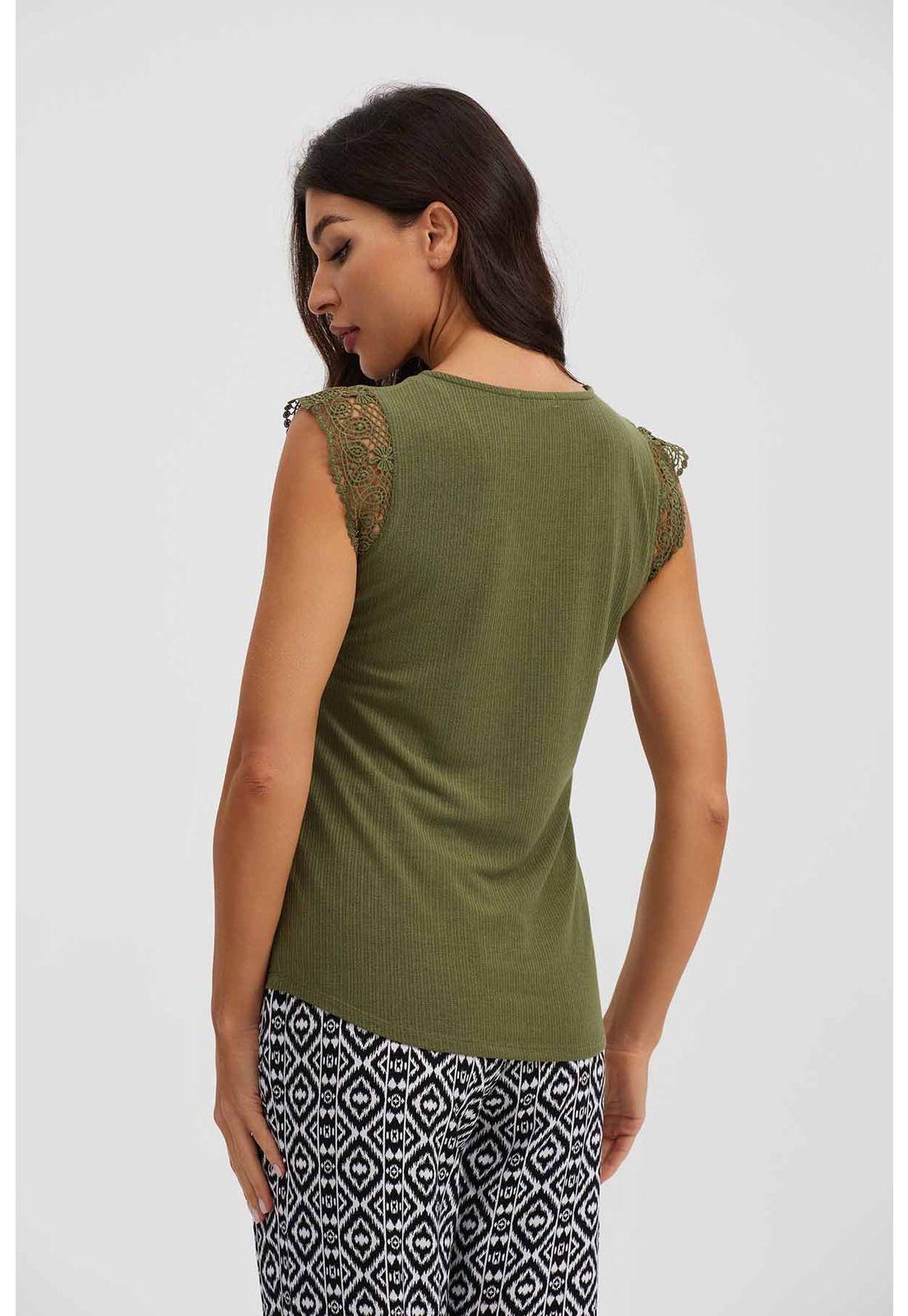 Polera Mujer Macramé Verde Musgo-2