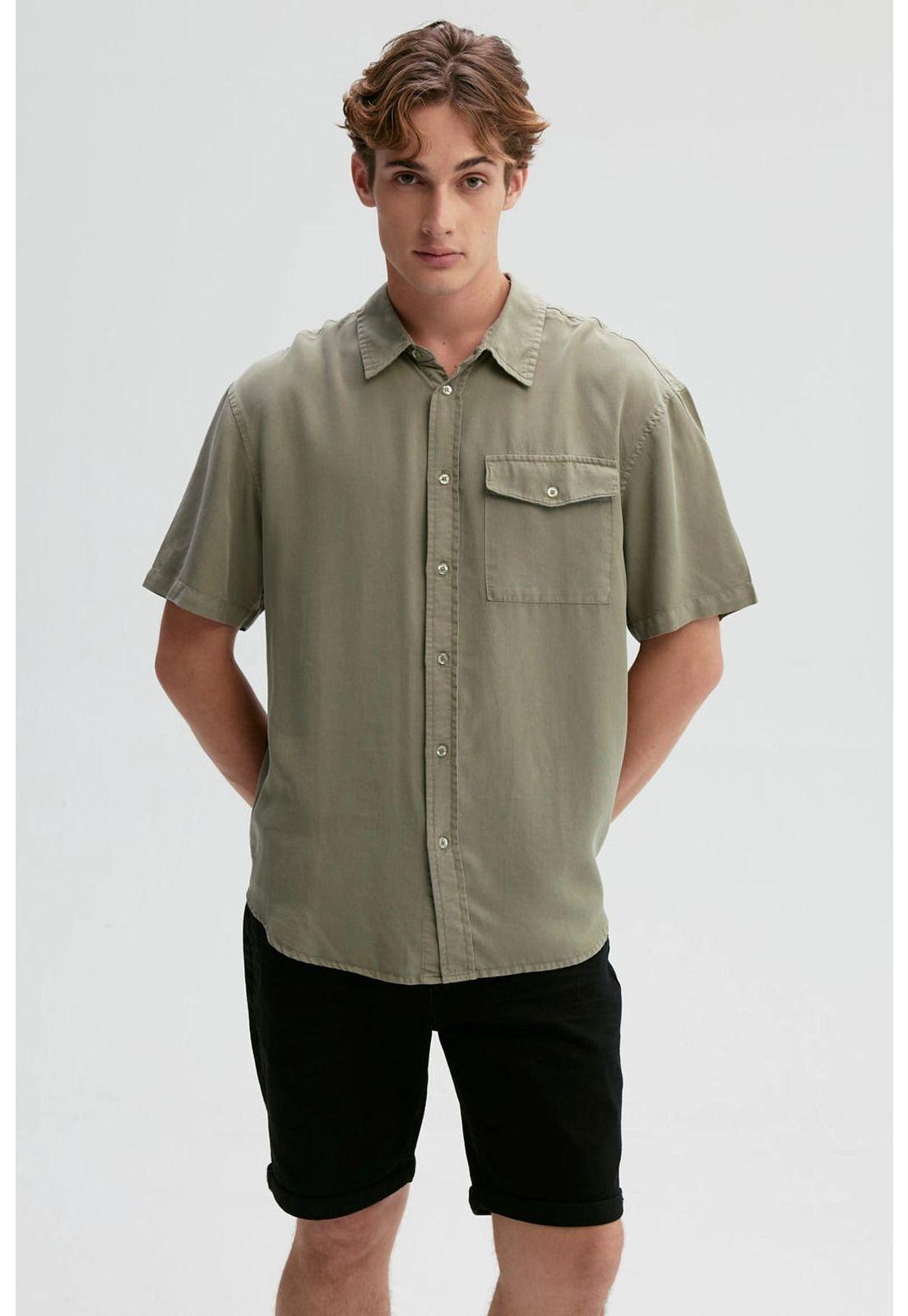 Camisa Hombre Clásica Verde Militar-0