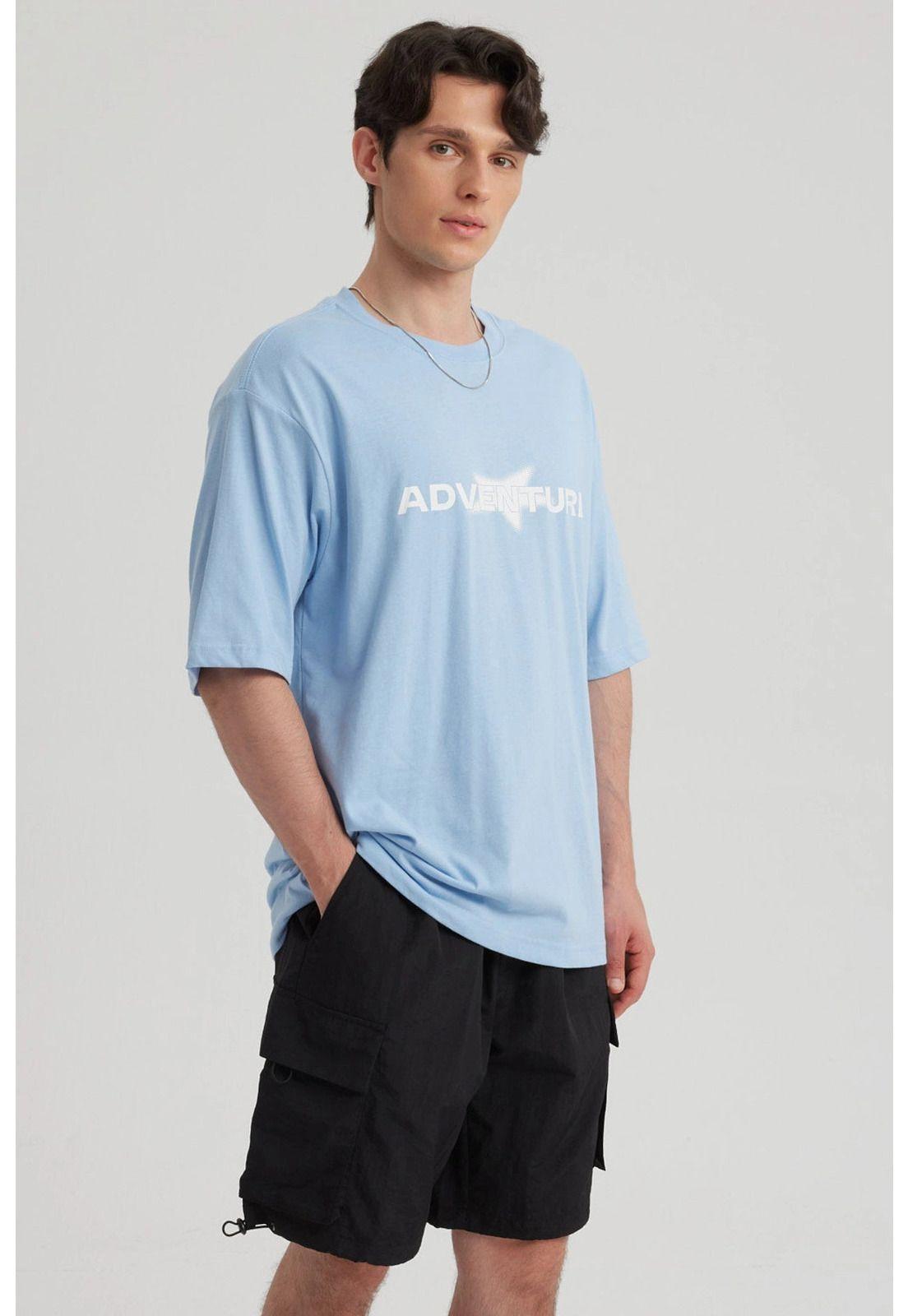 Polera Hombre Estampado Celeste-1