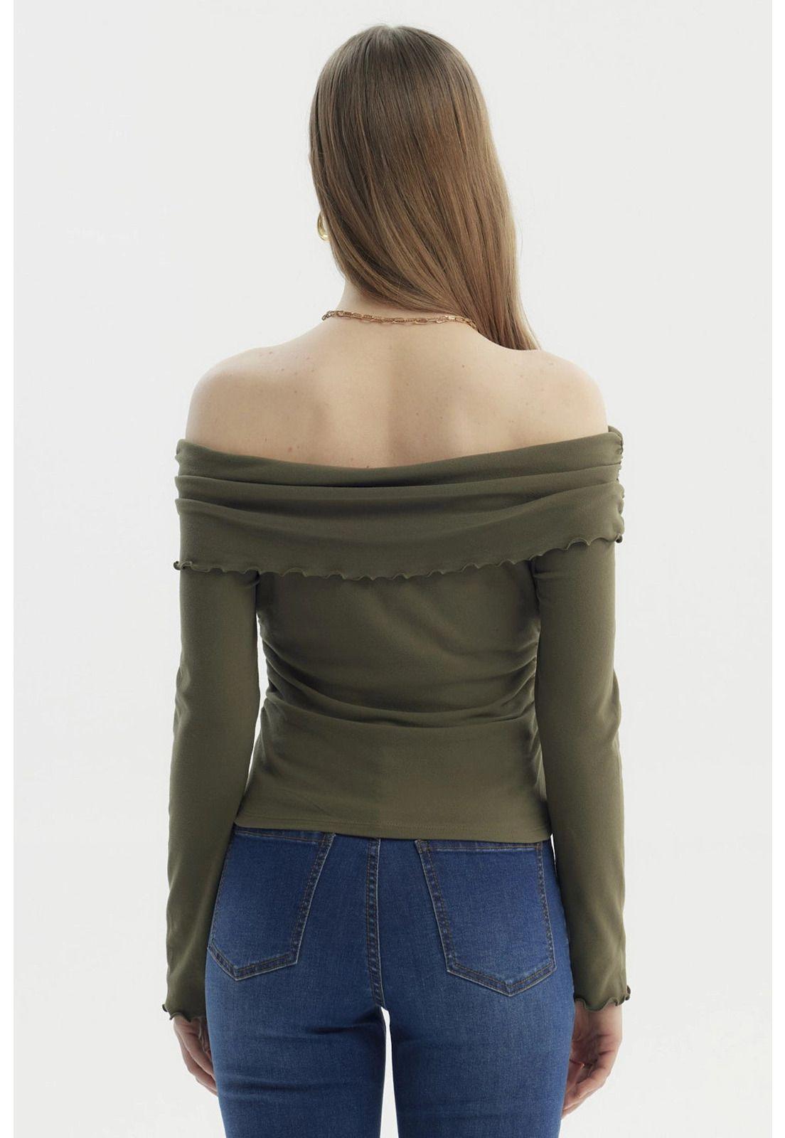 Polera Mujer Asimétrica Hombro Verde Militar-2