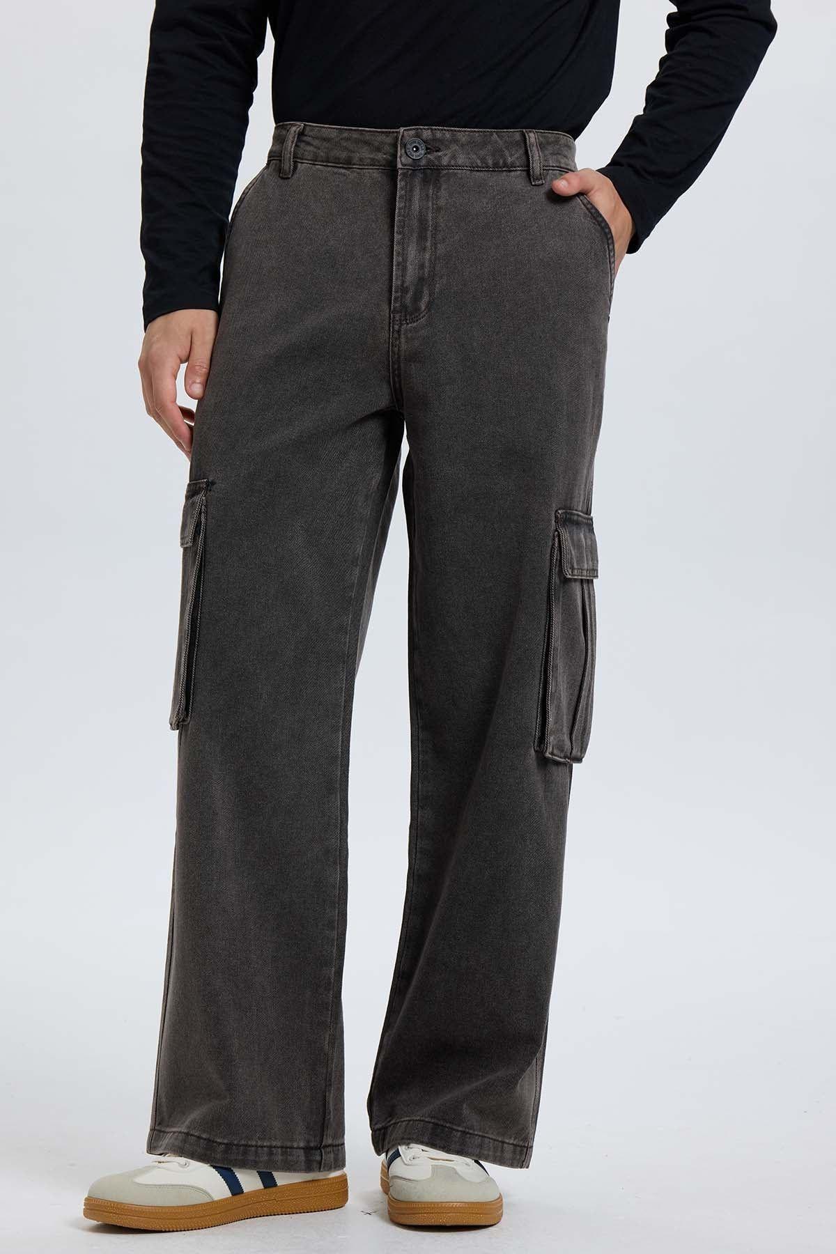 Jeans Hombre Cargo Recto Marron Oscuro-0