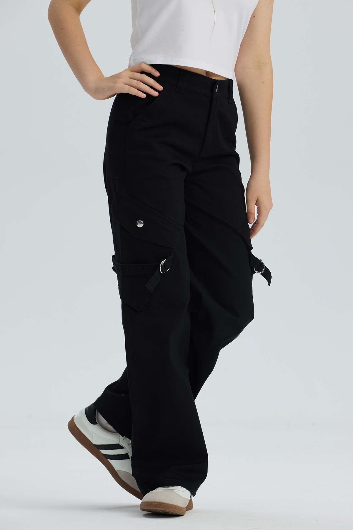 Pantalón Niña Con Bolsillos Cargos Negro-1