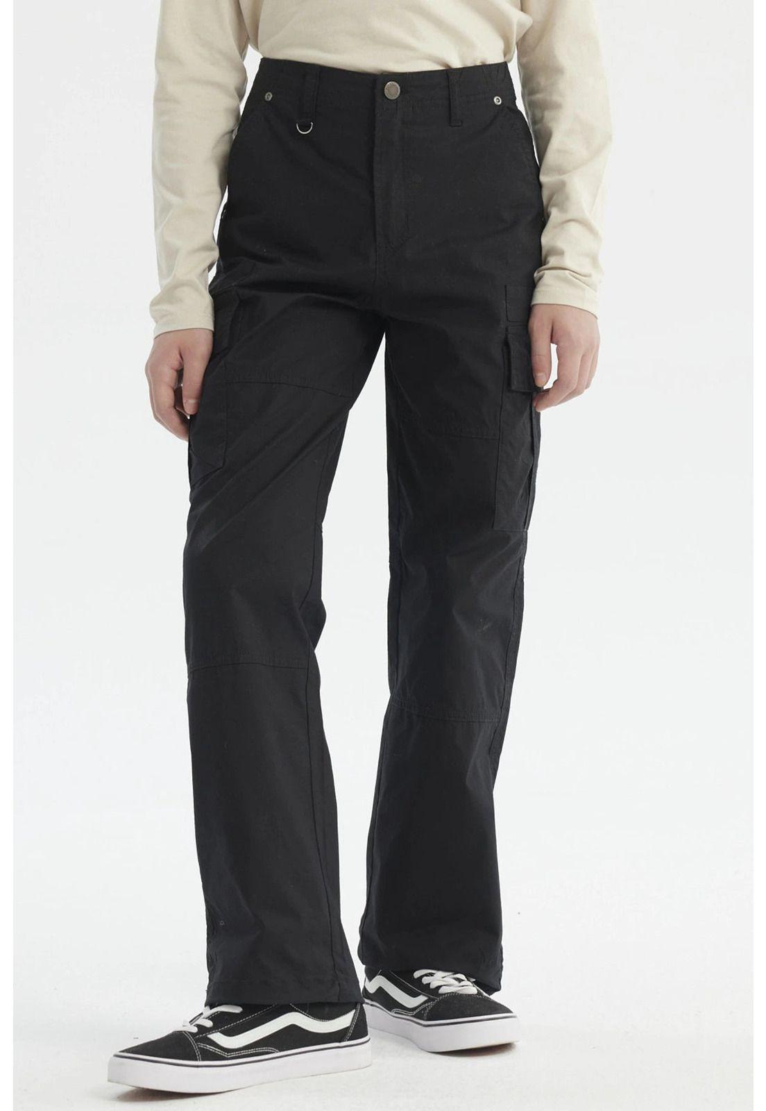 Pantalón Niño Cargo Con Cortes Negro-0