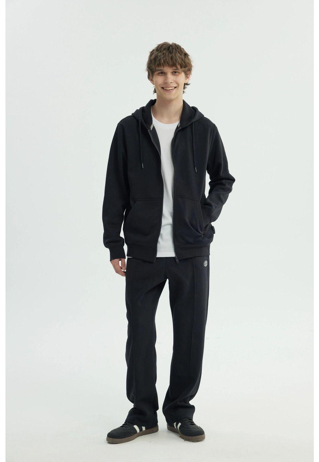 Polerón Hombre Regular Negro - lll-3