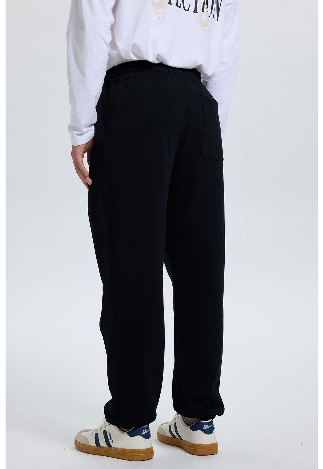 Pantalón Buzo Hombre Baggy Negro-2