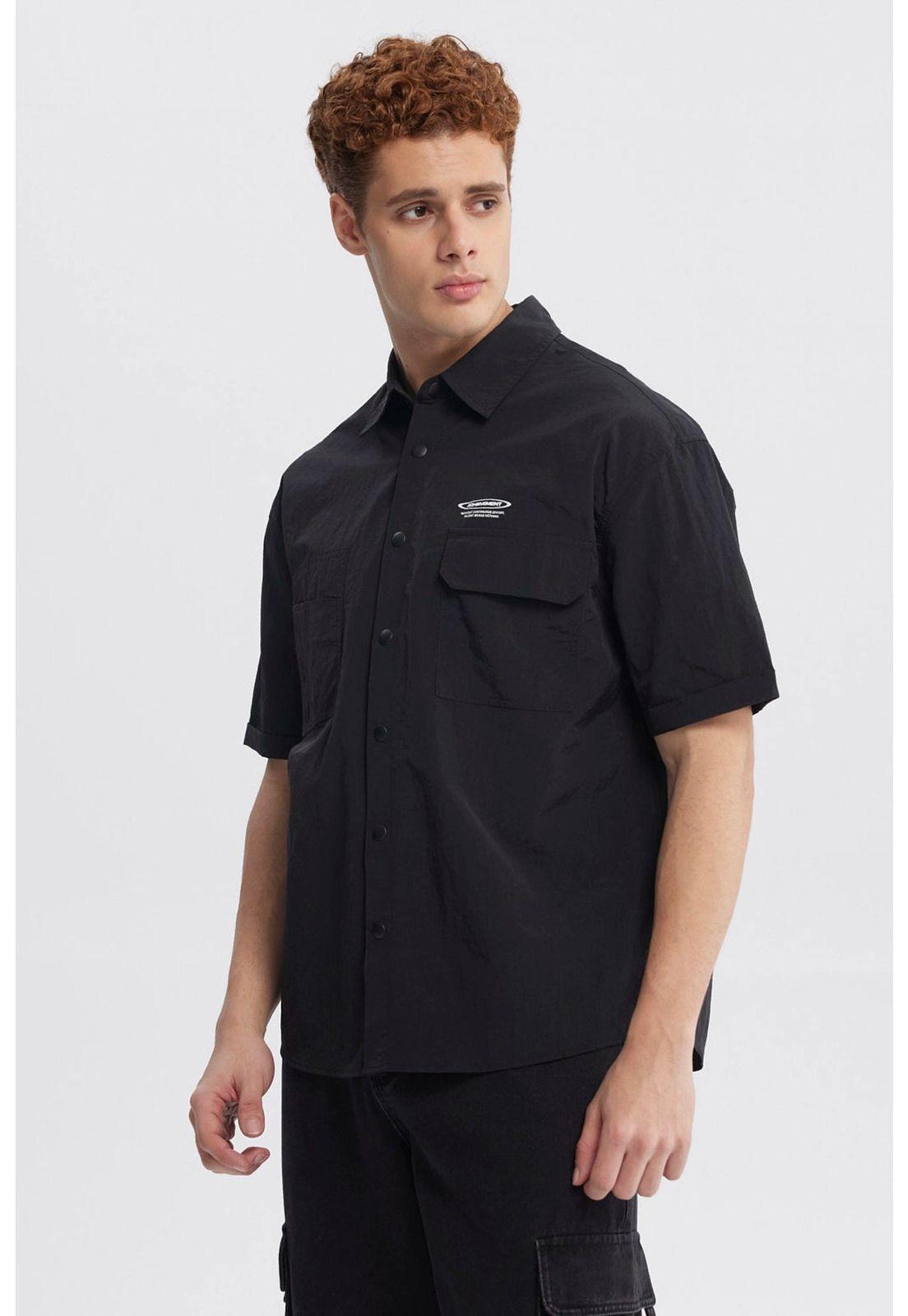 Camisa Hombre Oversize Doble Bolsillo Negro-1