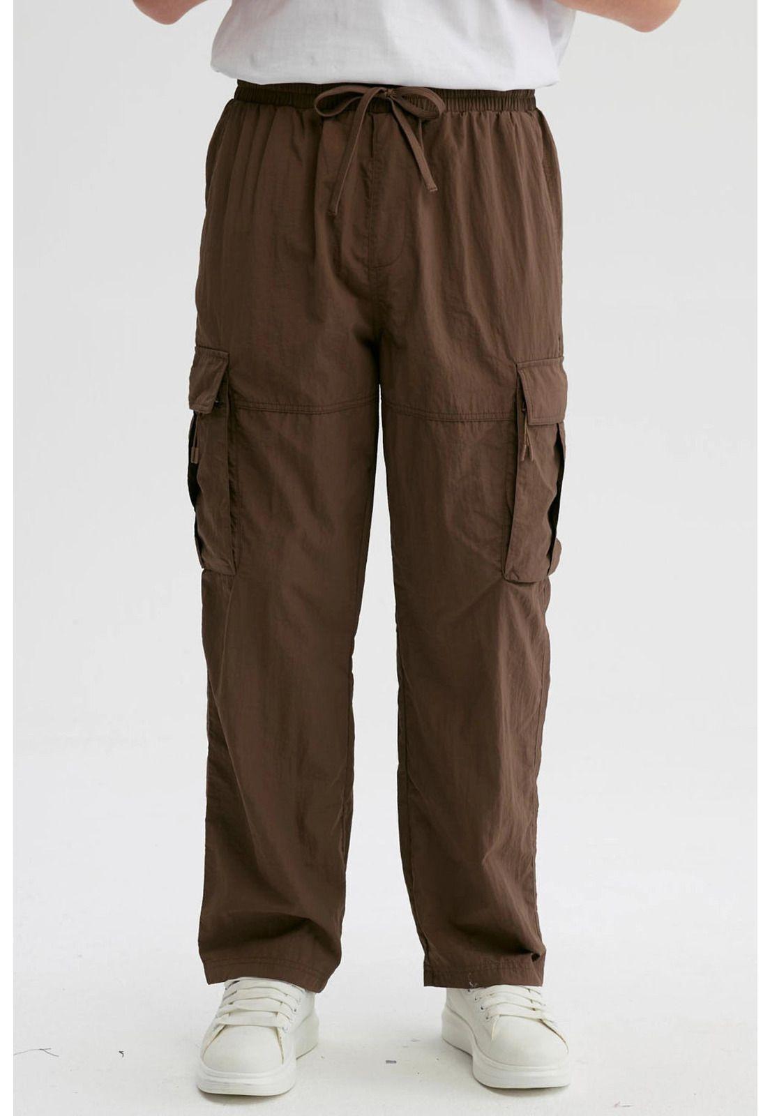 Pantalón Hombre Cargo Nylon Chocolate-0