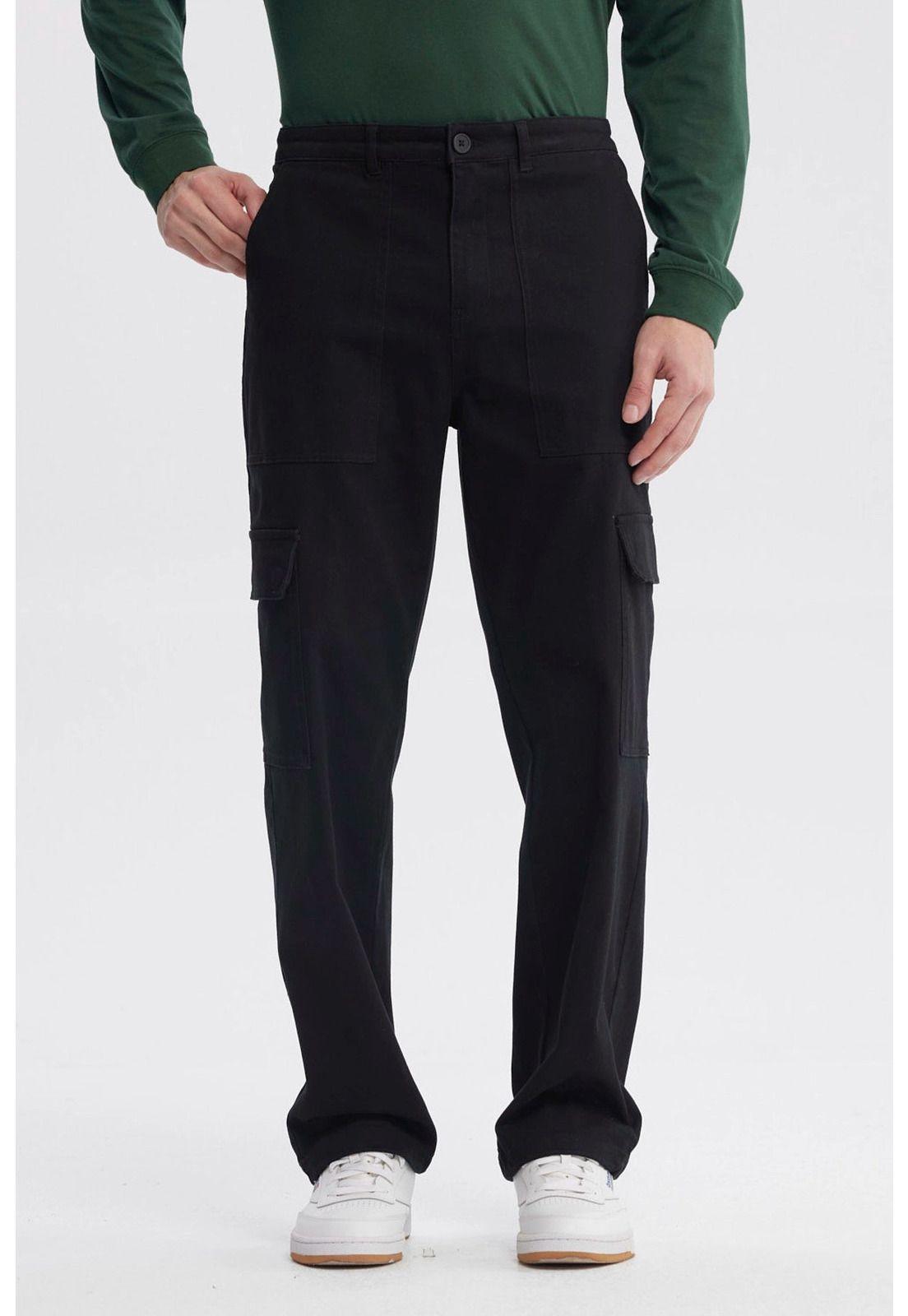 Pantalón Hombre Bolsillo Cargo Negro-0