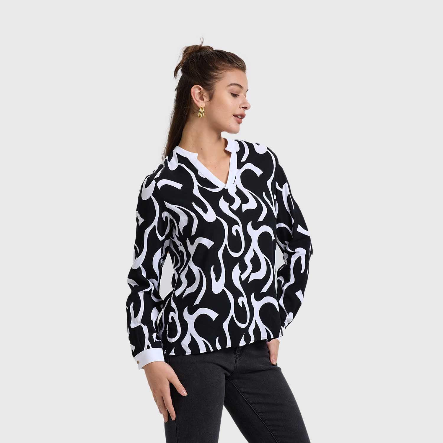 Blusa Mujer Escote V Full Prnt Negro Fashion's Park-1