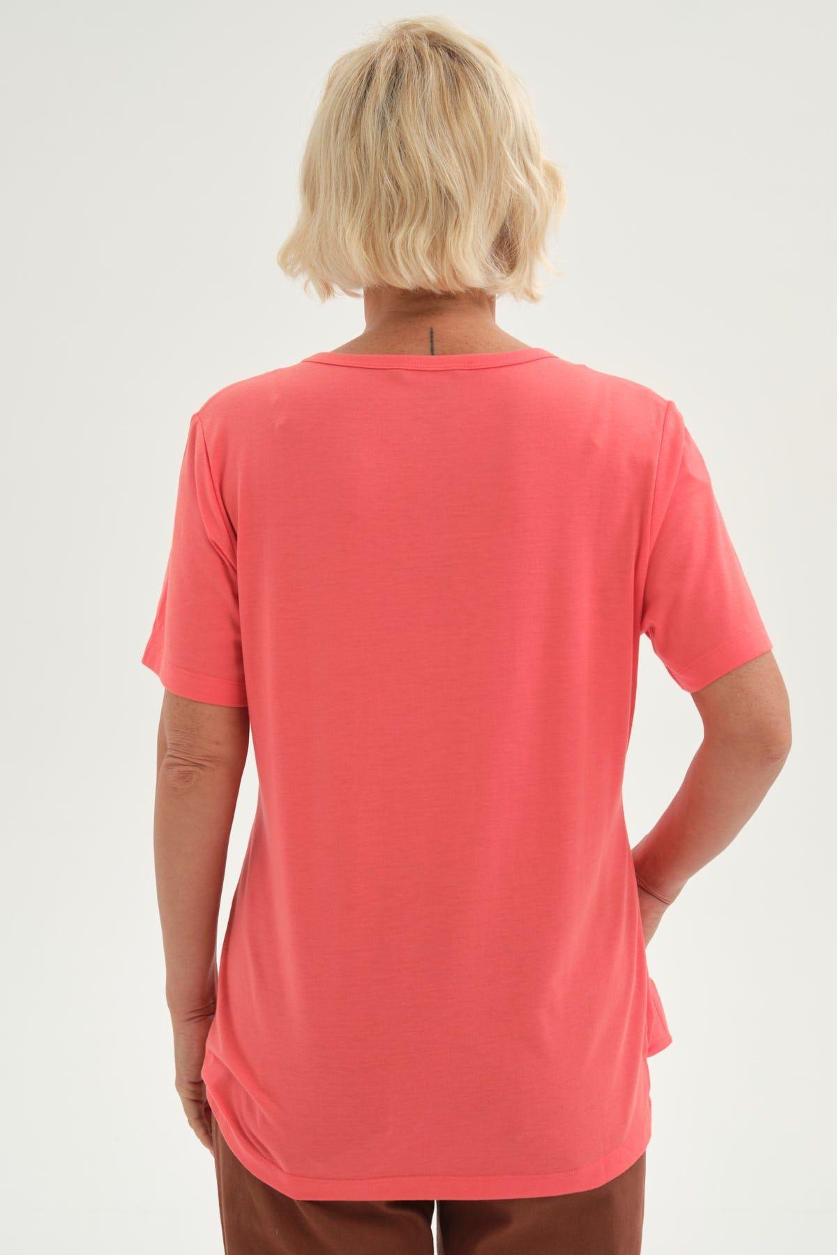 Polera Mujer Con Tachas Coral-2