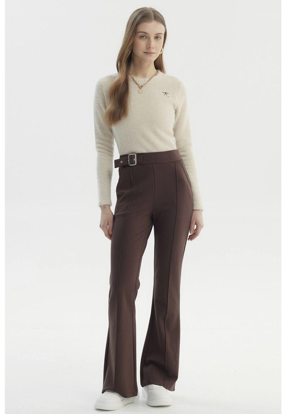 Pantalón Mujer Aplicación Hebilla Chocolate-3