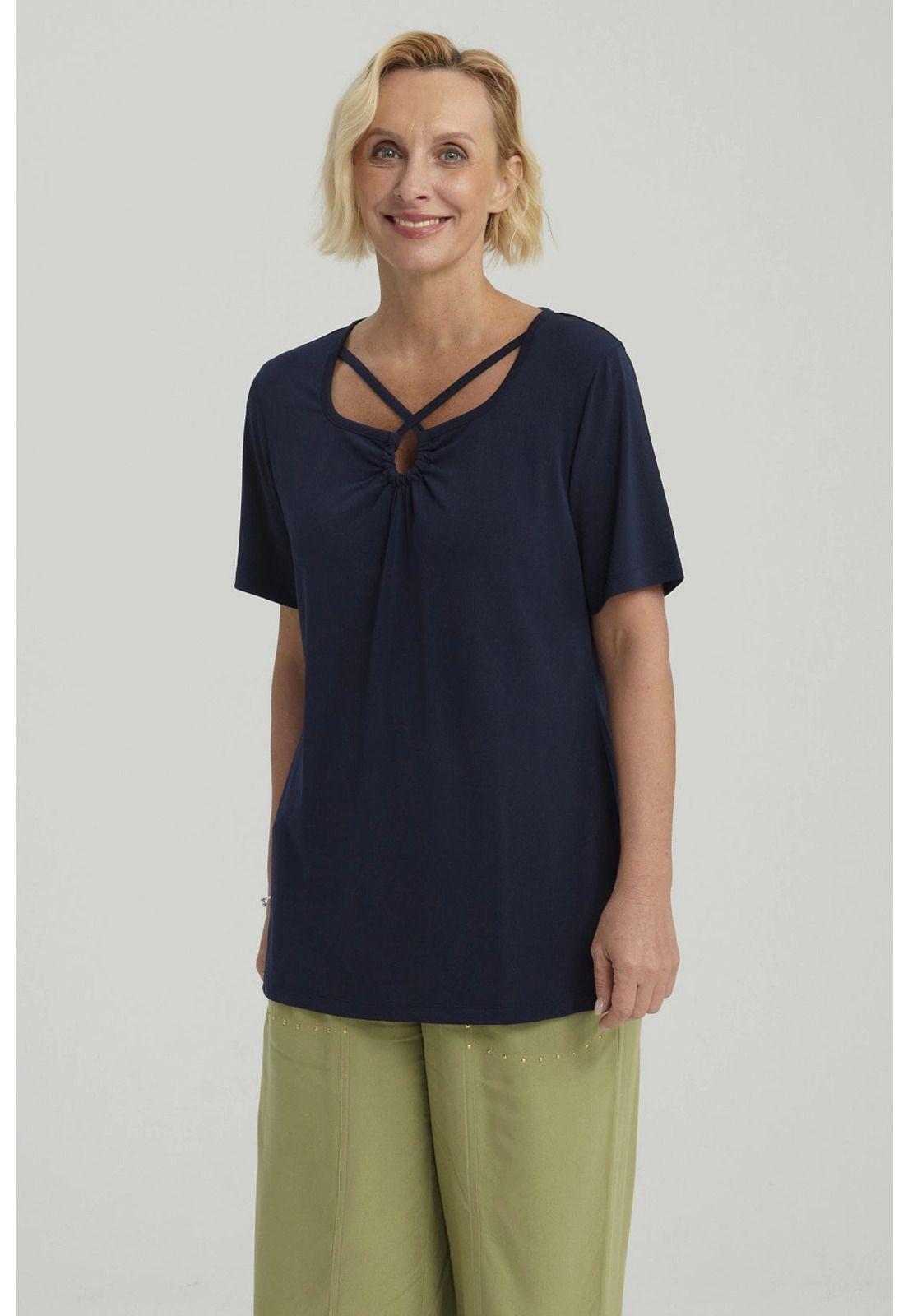 Polera Mujer Detalle Cuello Azul Oscuro-1