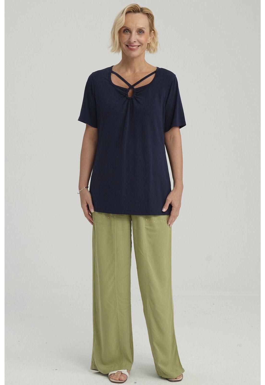 Polera Mujer Detalle Cuello Azul Oscuro-3