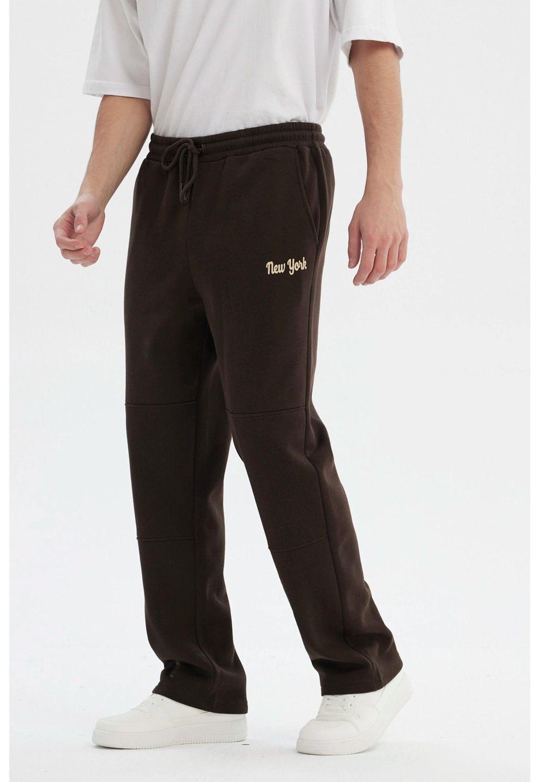 Pantalón Buzo Hombre Calce Recto Chocolate - lll-1