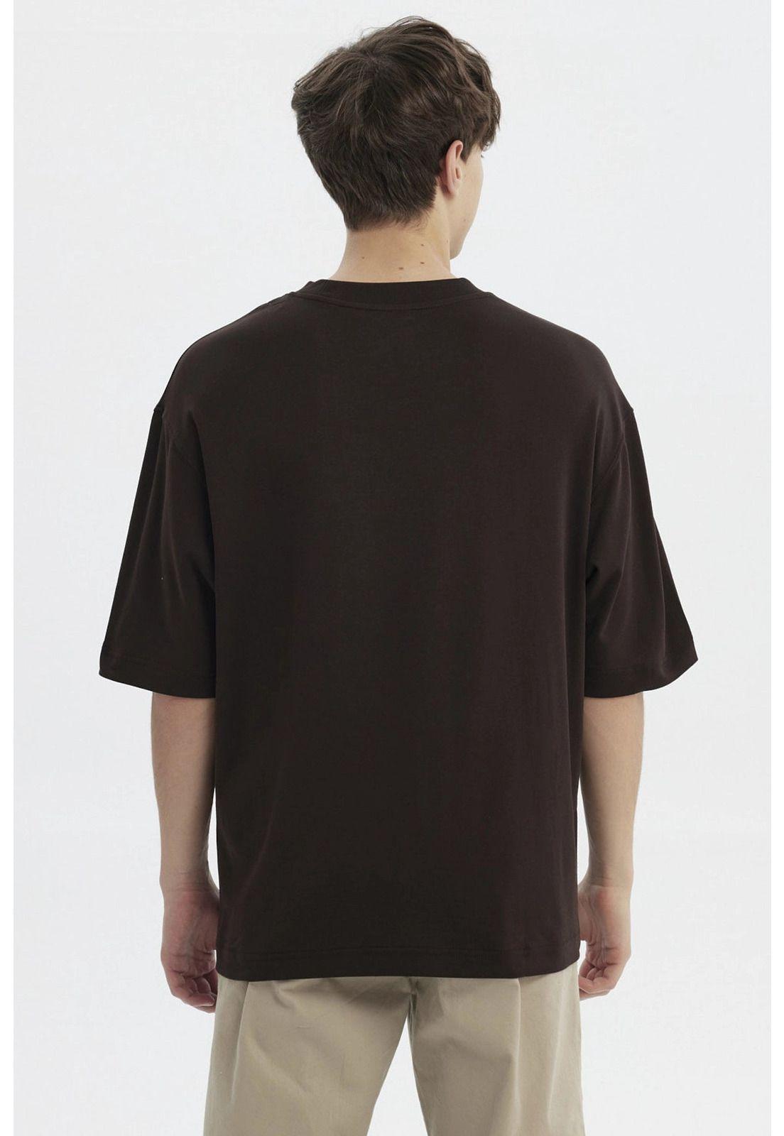 Polera Hombre Overside Fit Chocolate-2