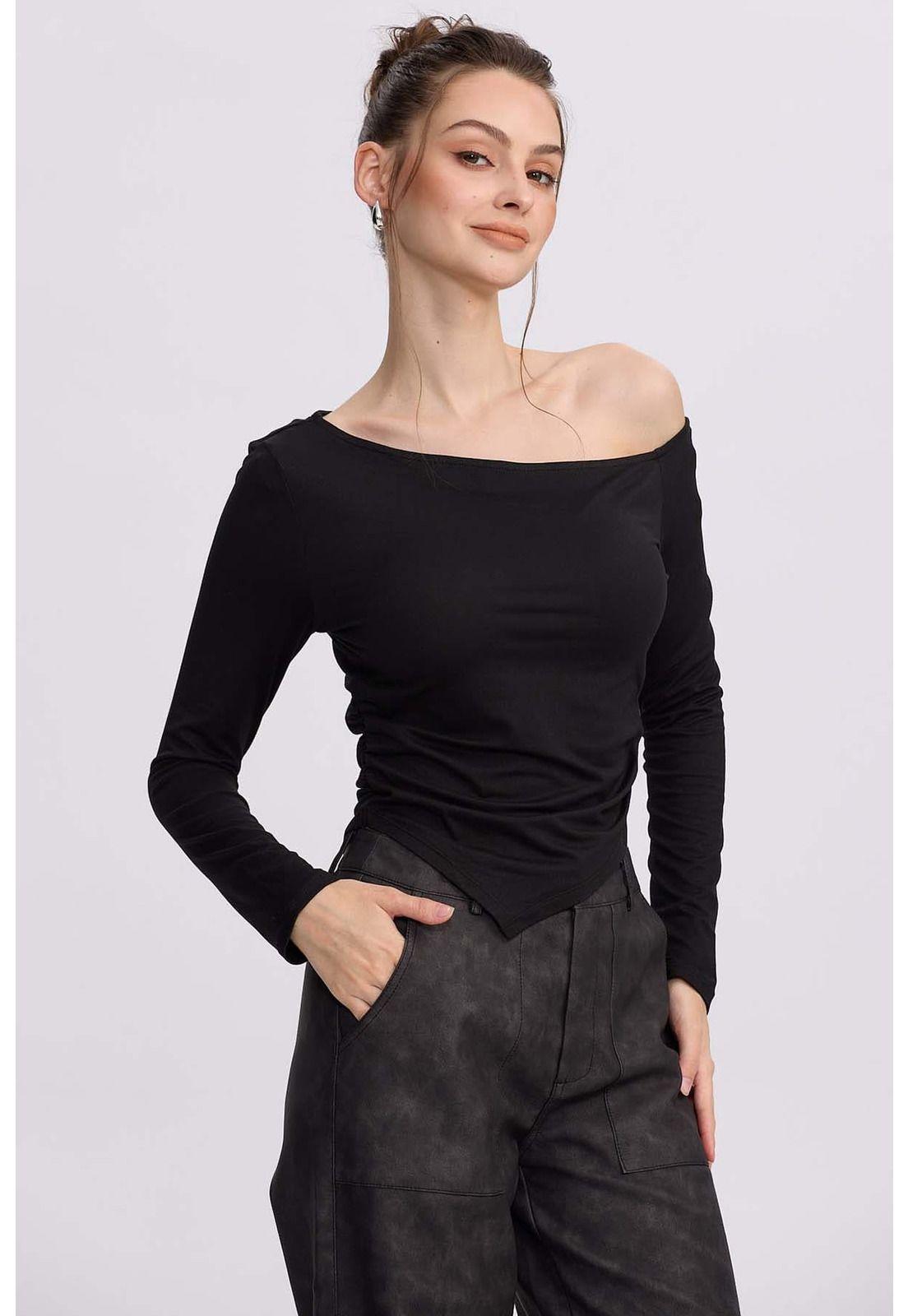 Polera Mujer Asimétrica Negro - lV-1