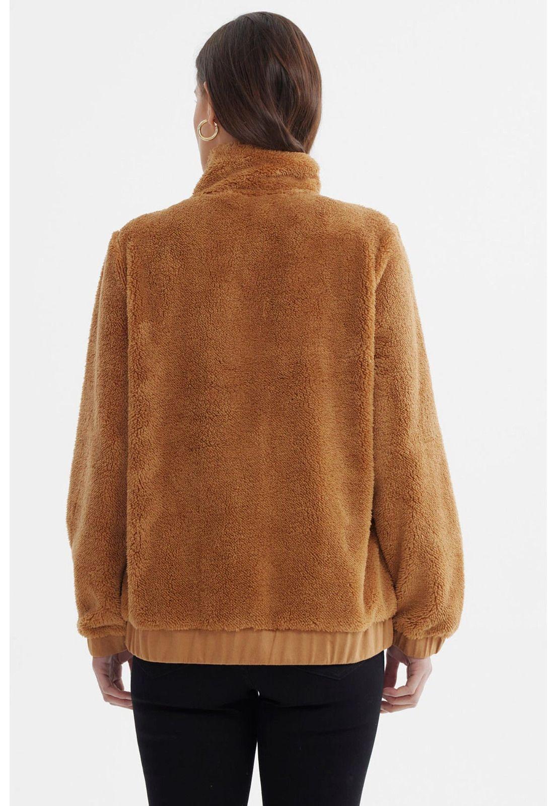 Polar Mujer Cuello Camisero Camel-2