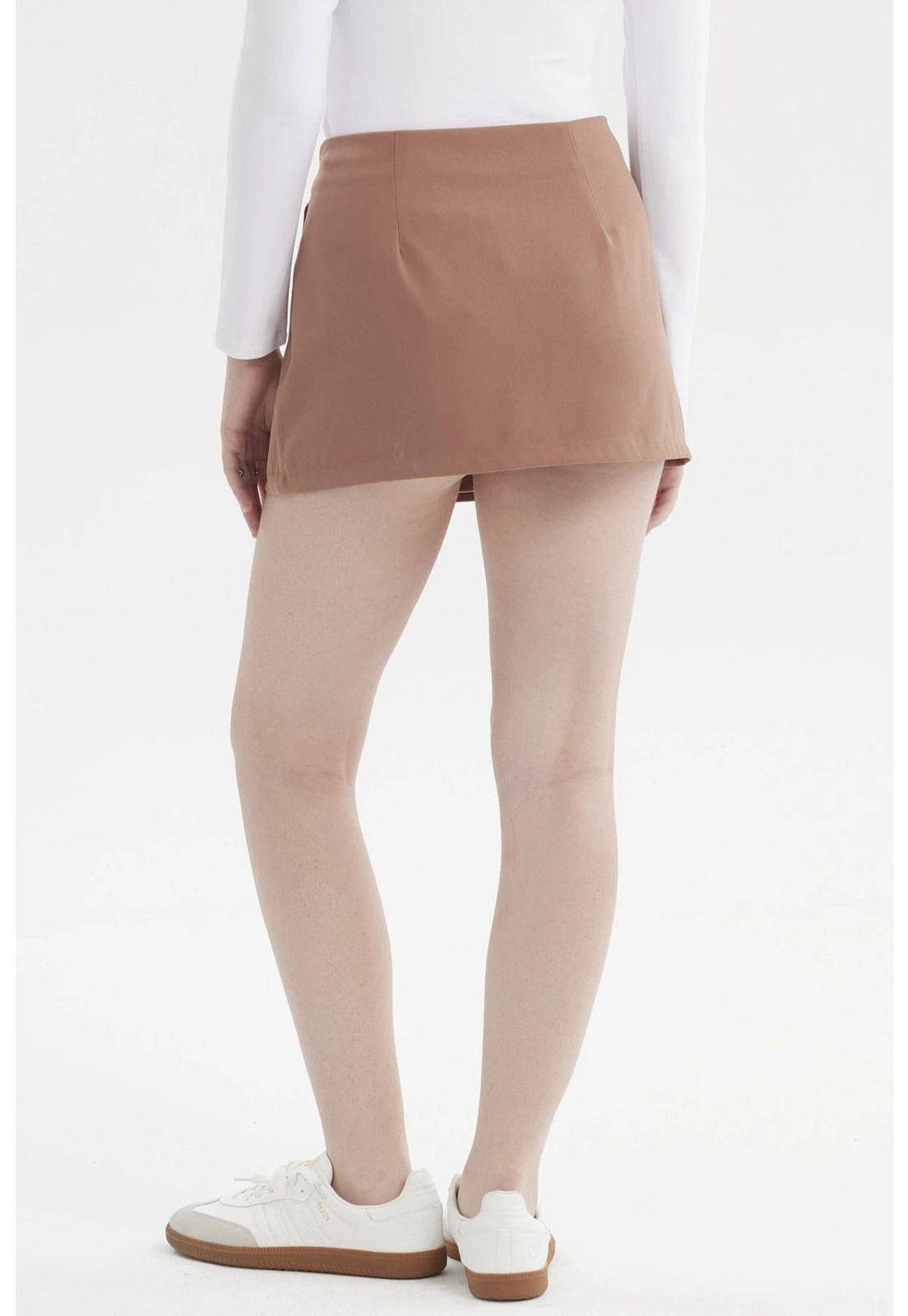 Short Mujer Falda Cruce Delantero Camel-2