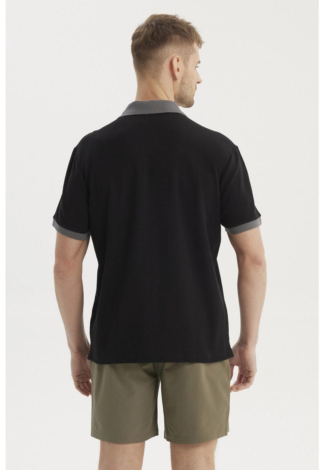 Polera Hombre Pique Wafle Con Botones Negro-2
