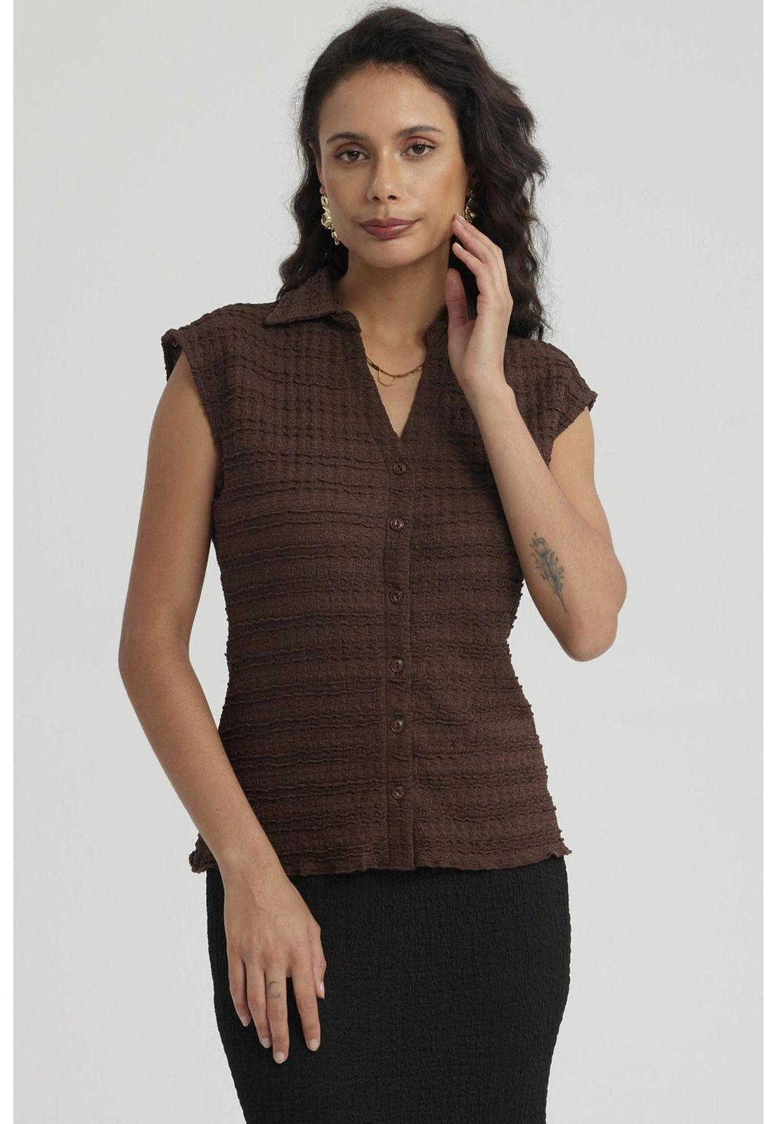 Polera Mujer Textura Abotonada Negro-3