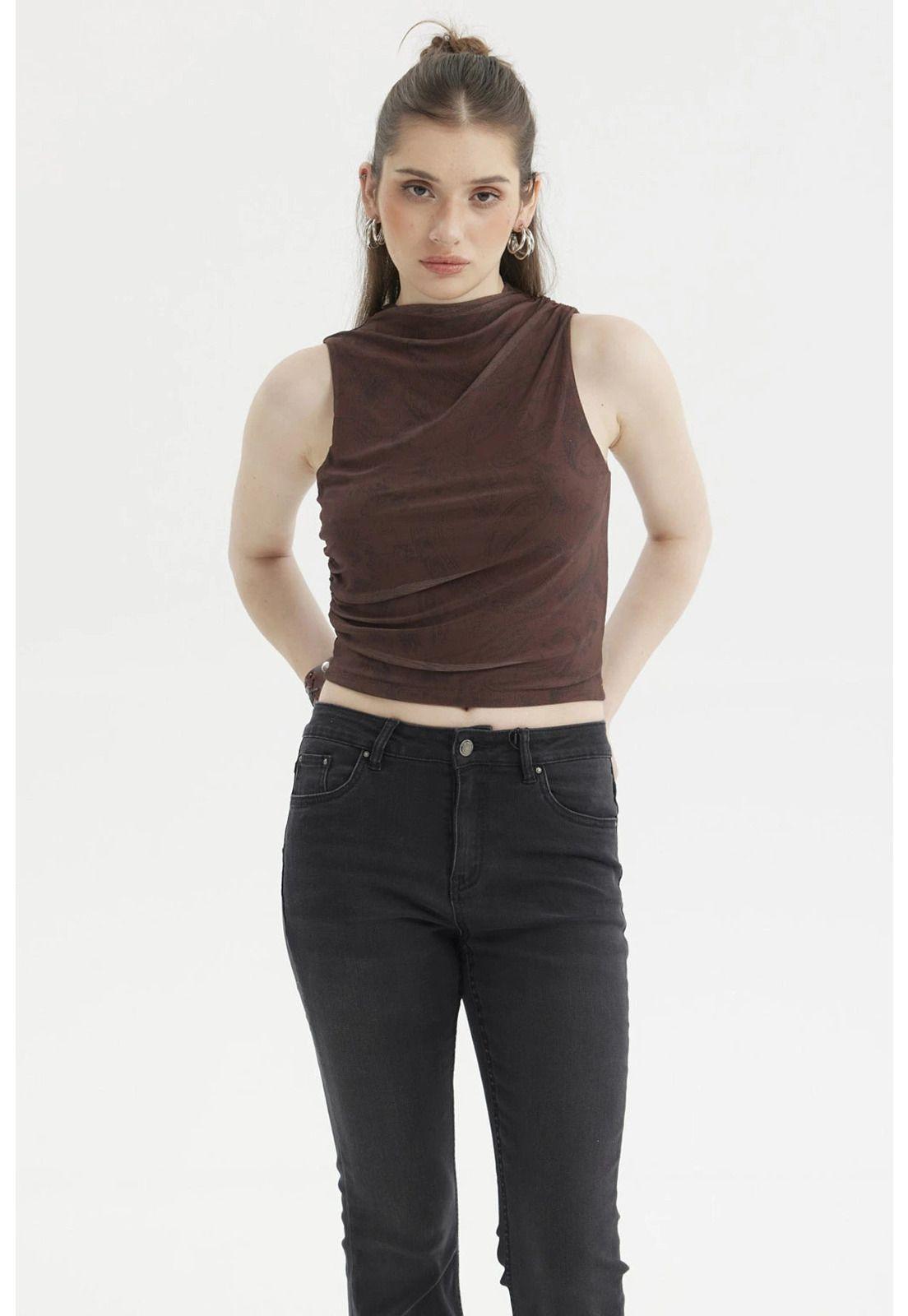 Polera Mujer Cuello Alto Café Oscuro-0