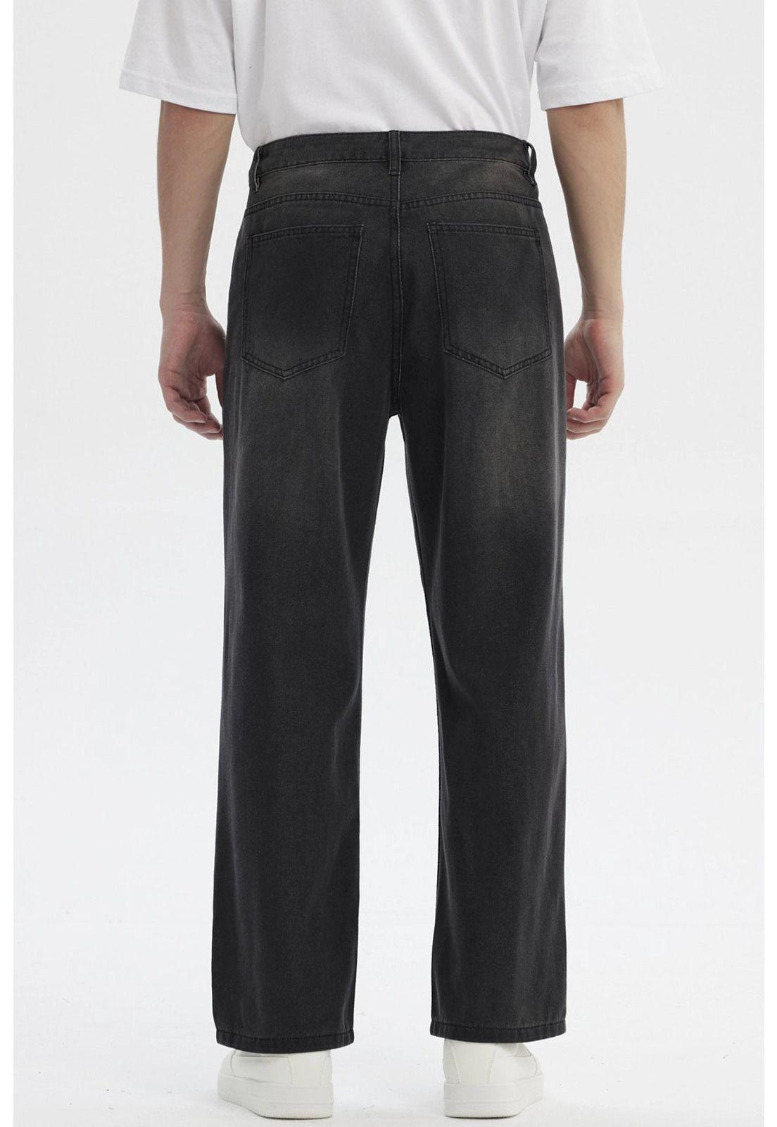 Jeans Hombre 643 Calce Recto Gris Oscuro-2