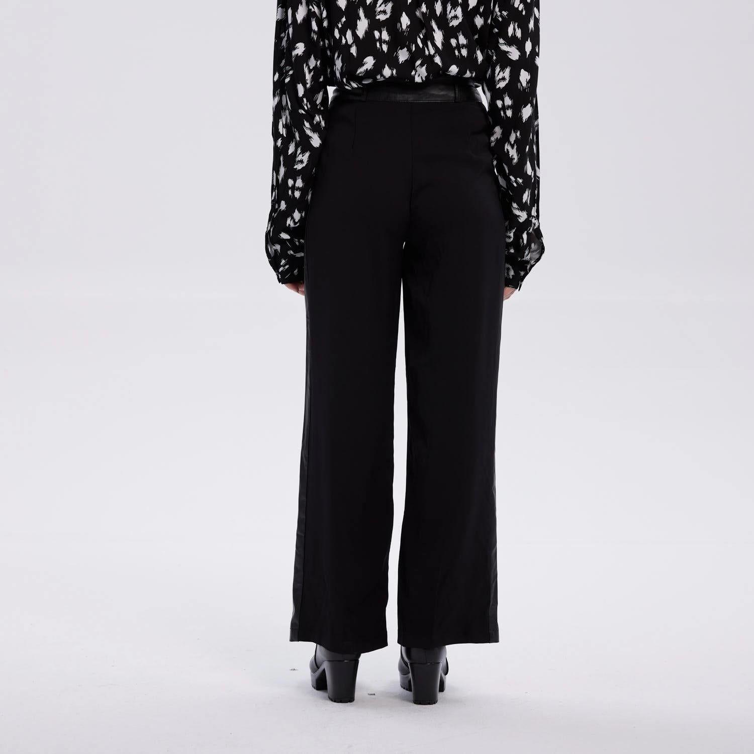 Pantalón Mujer Aplicación Pu Pretina Negro-2